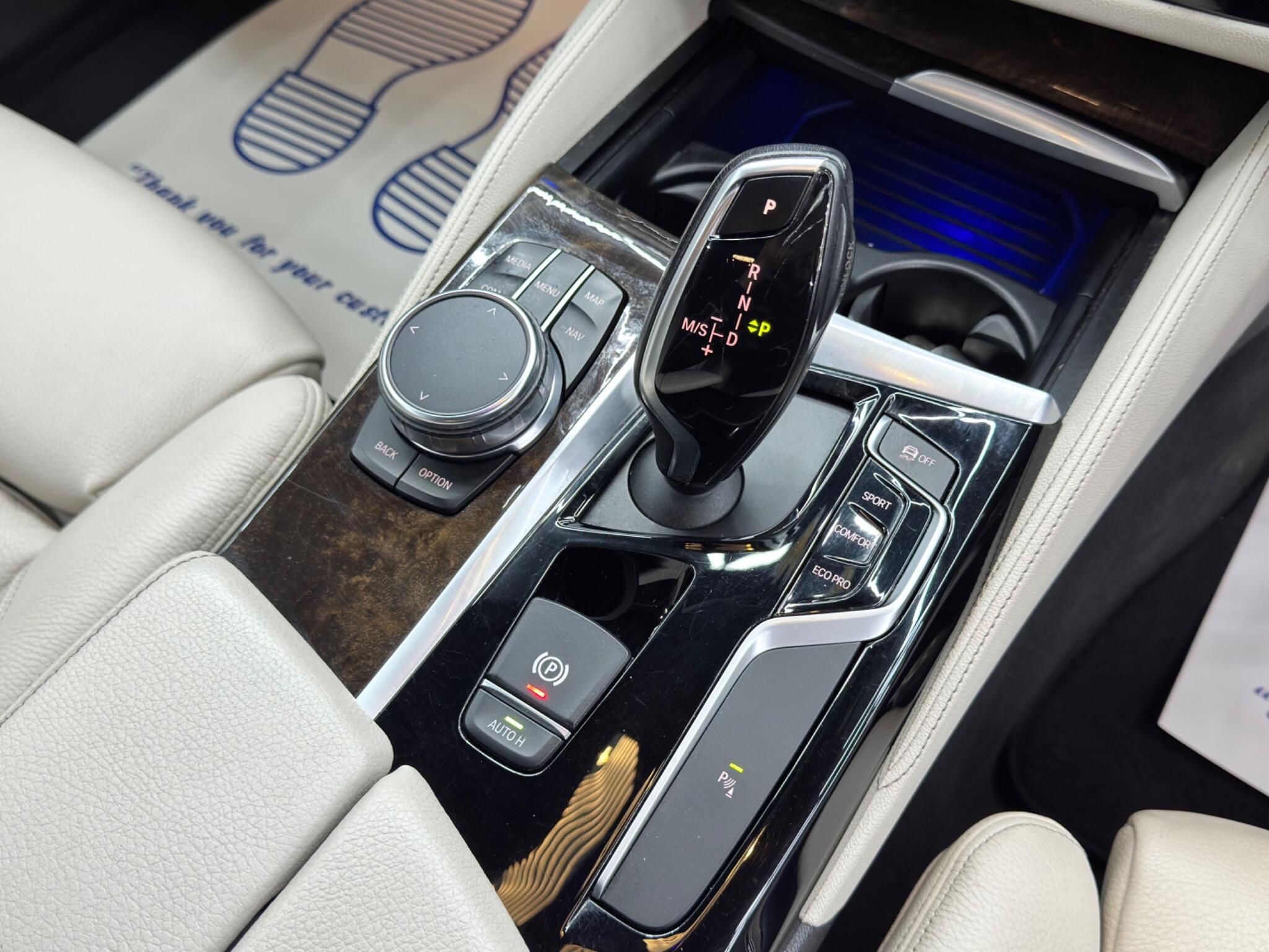 BMW 5 Series 2.0 520d M Sport Auto Euro 6 (s/s) 4dr 4dr Automatic 2025