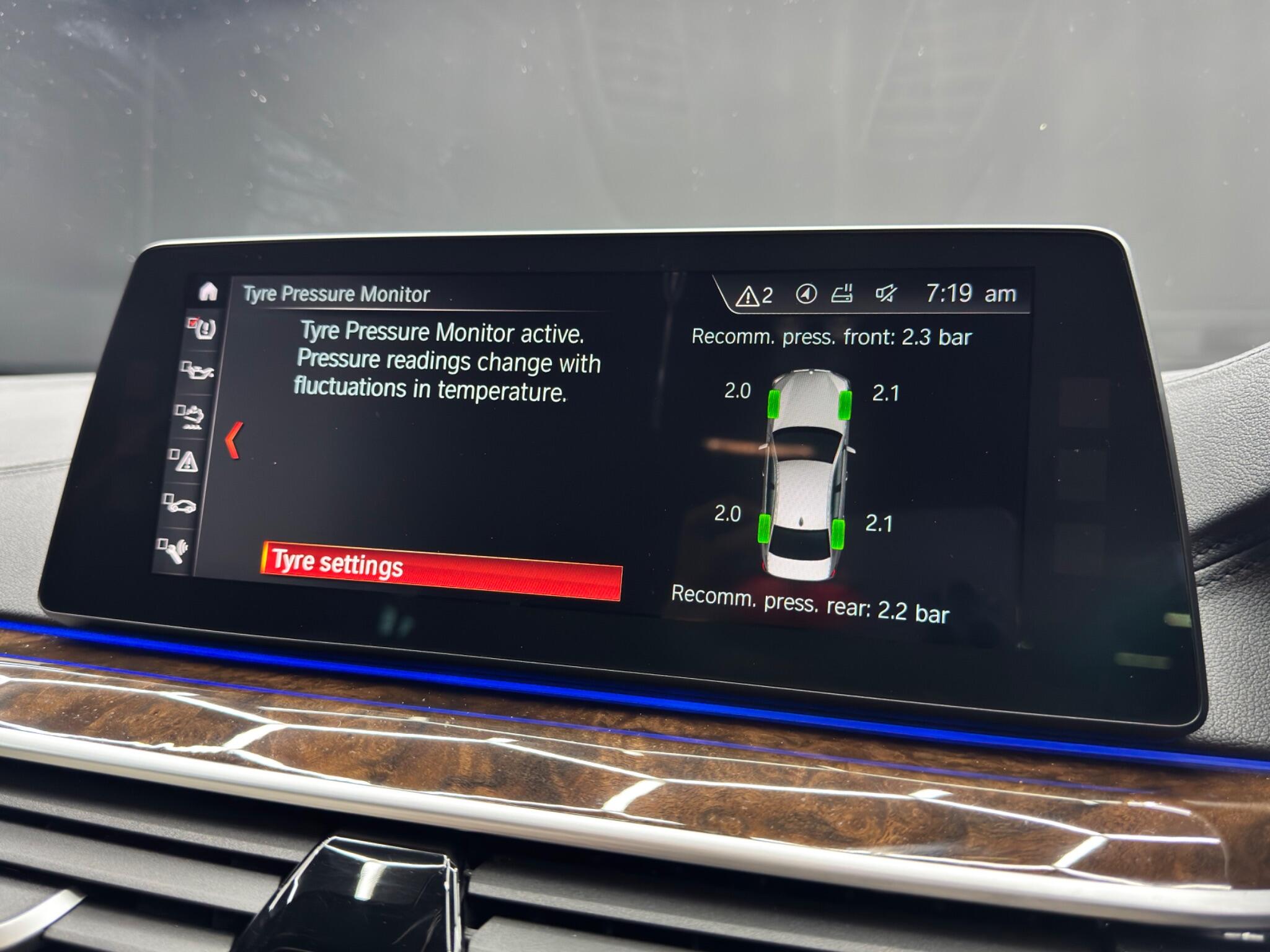 BMW 5 Series 2.0 520d M Sport Auto Euro 6 (s/s) 4dr 4dr Automatic 2025