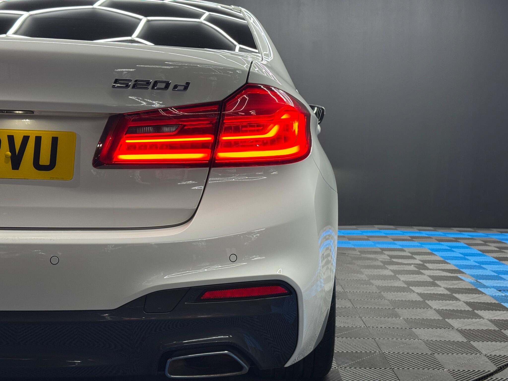 BMW 5 Series 2.0 520d M Sport Auto Euro 6 (s/s) 4dr 4dr Automatic 2026