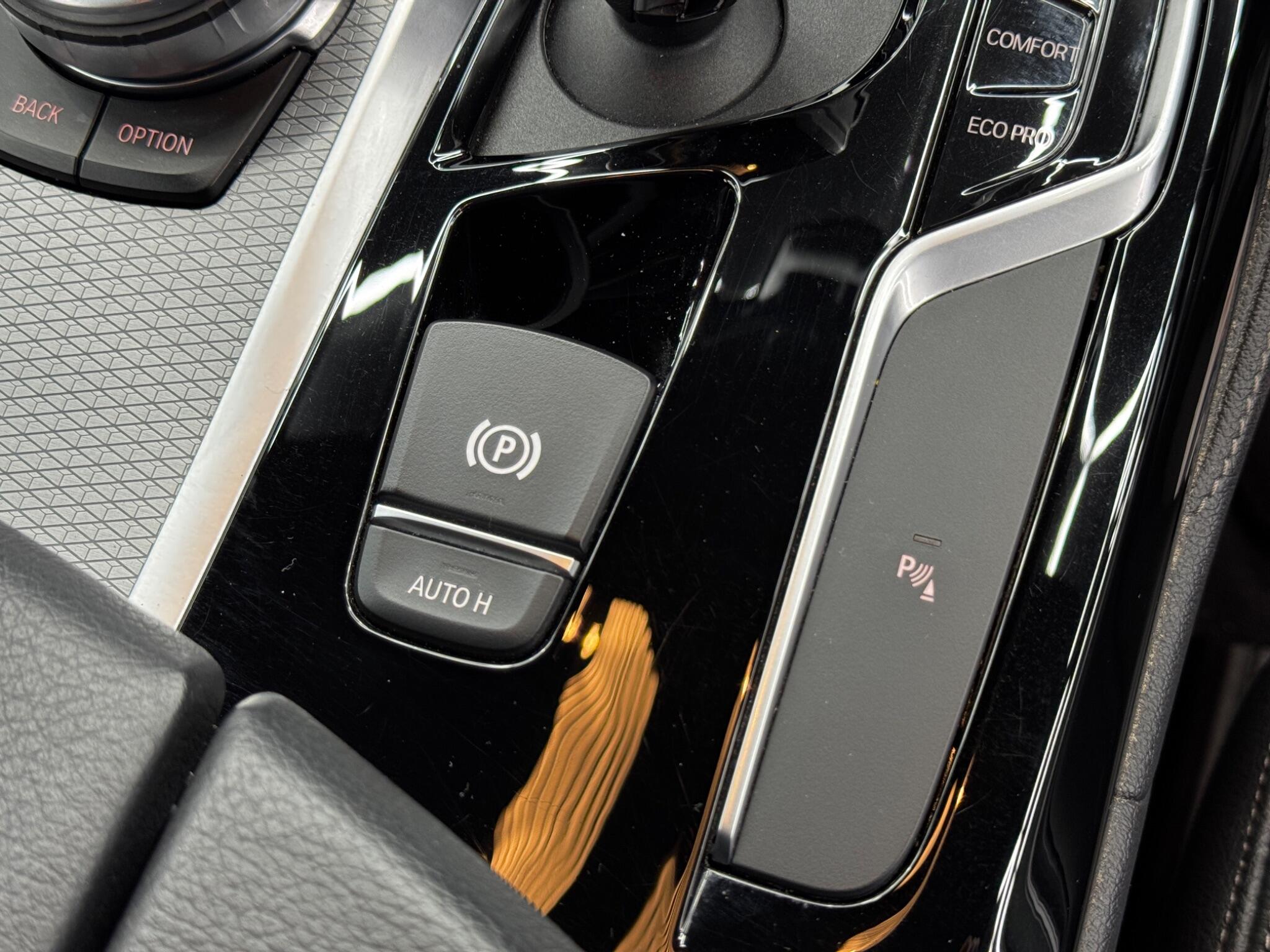 BMW 5 Series 2.0 520d M Sport Auto Euro 6 (s/s) 4dr 4dr Automatic 2026