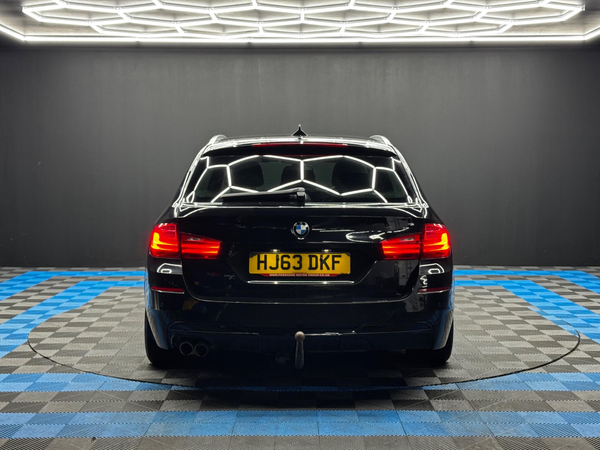 BMW 5 Series 2.0 520d M Sport Touring Auto Euro 6 (s/s) 5dr 5dr Automatic 2025