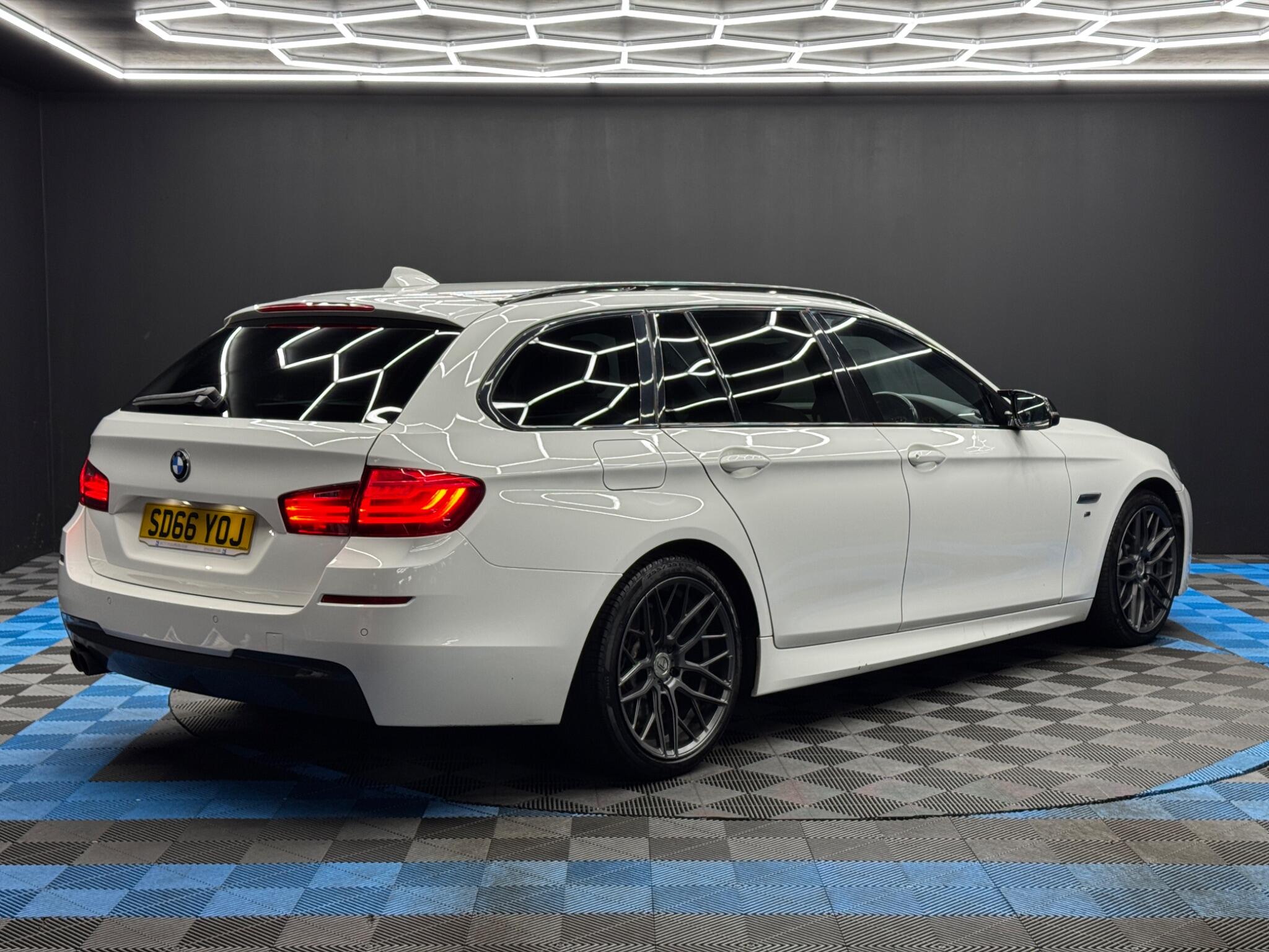 BMW 5 Series 2.0 520d M Sport Touring Auto Euro 6 (s/s) 5dr 5dr Automatic 2026