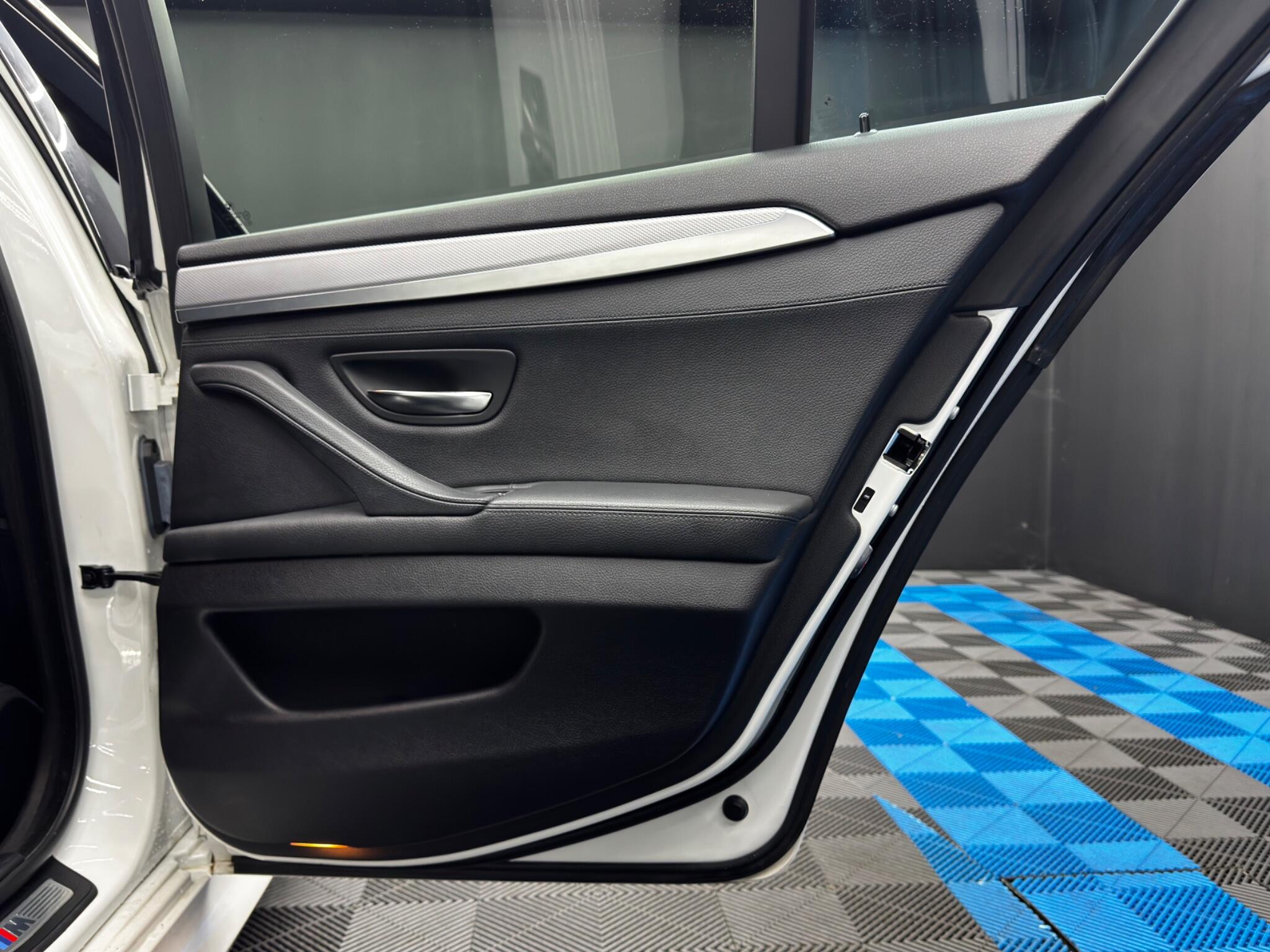 BMW 5 Series 3.0 535d M Sport Auto Euro 6 (s/s) 4dr 4dr Automatic 2025