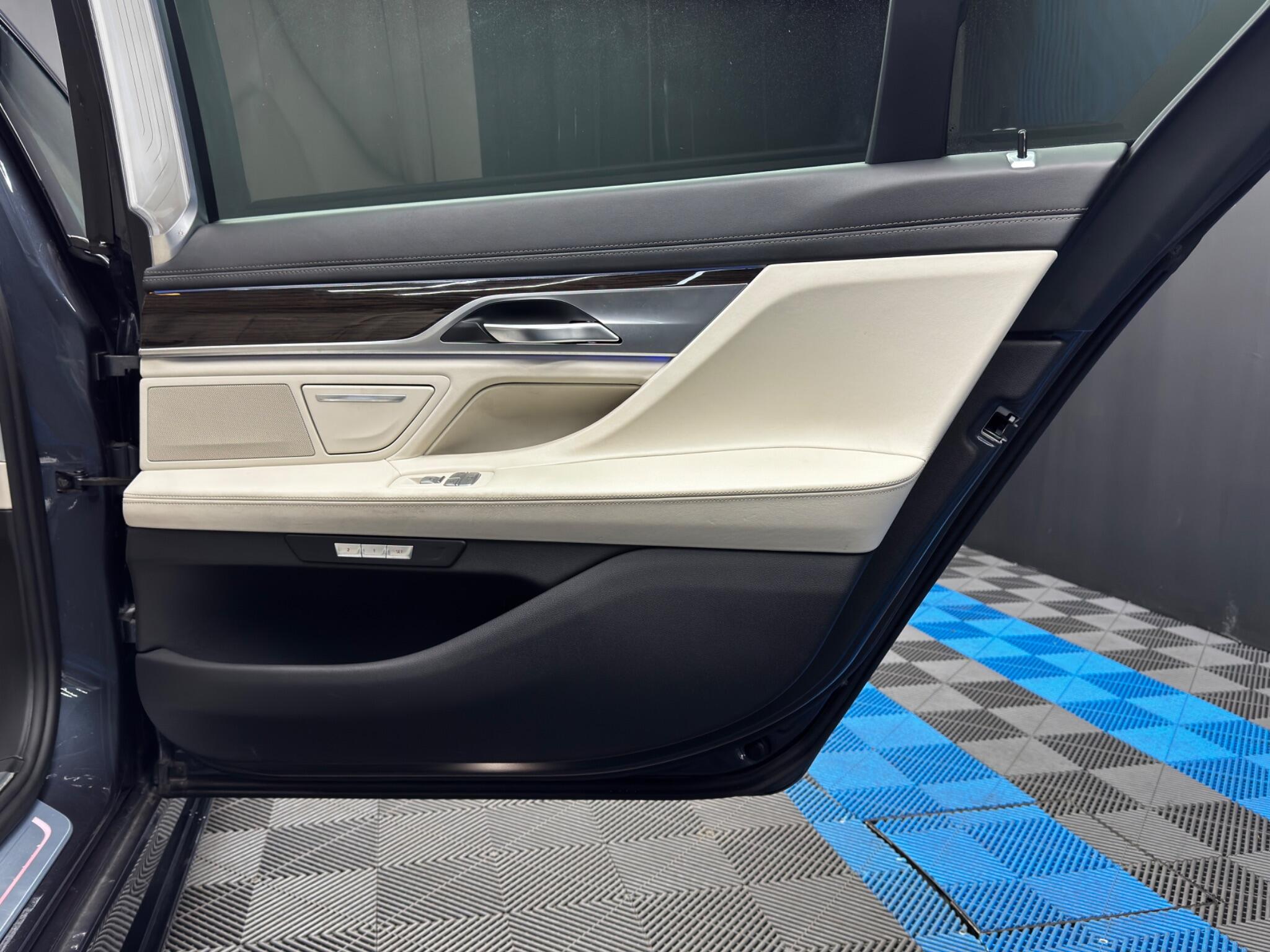 BMW 7 Series 3.0 740Ld Auto xDrive Euro 6 (s/s) 4dr 4dr Automatic 2026