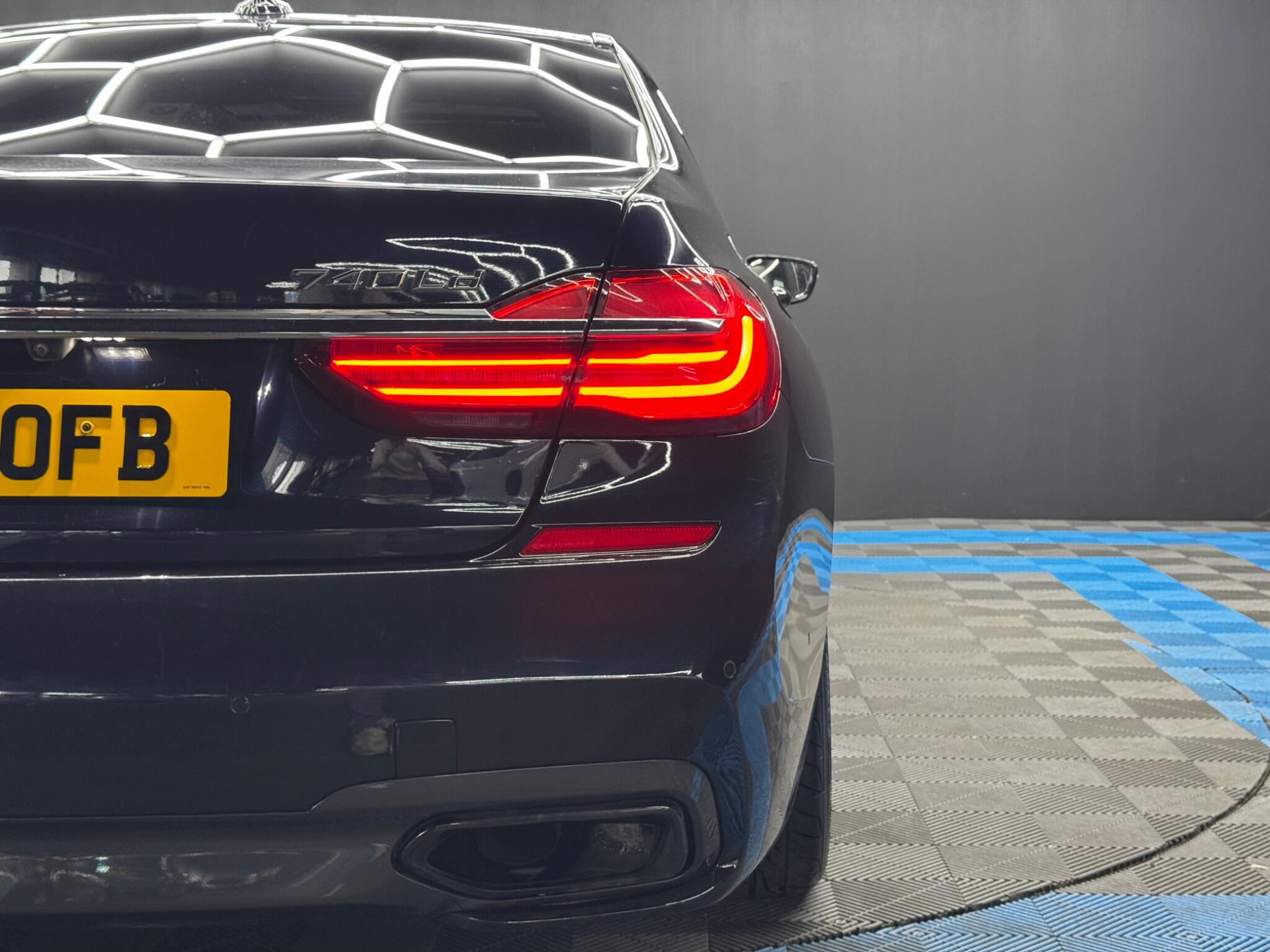 BMW 7 Series 3.0 740Ld M Sport Auto xDrive Euro 6 (s/s) 4dr 4dr Automatic 2026