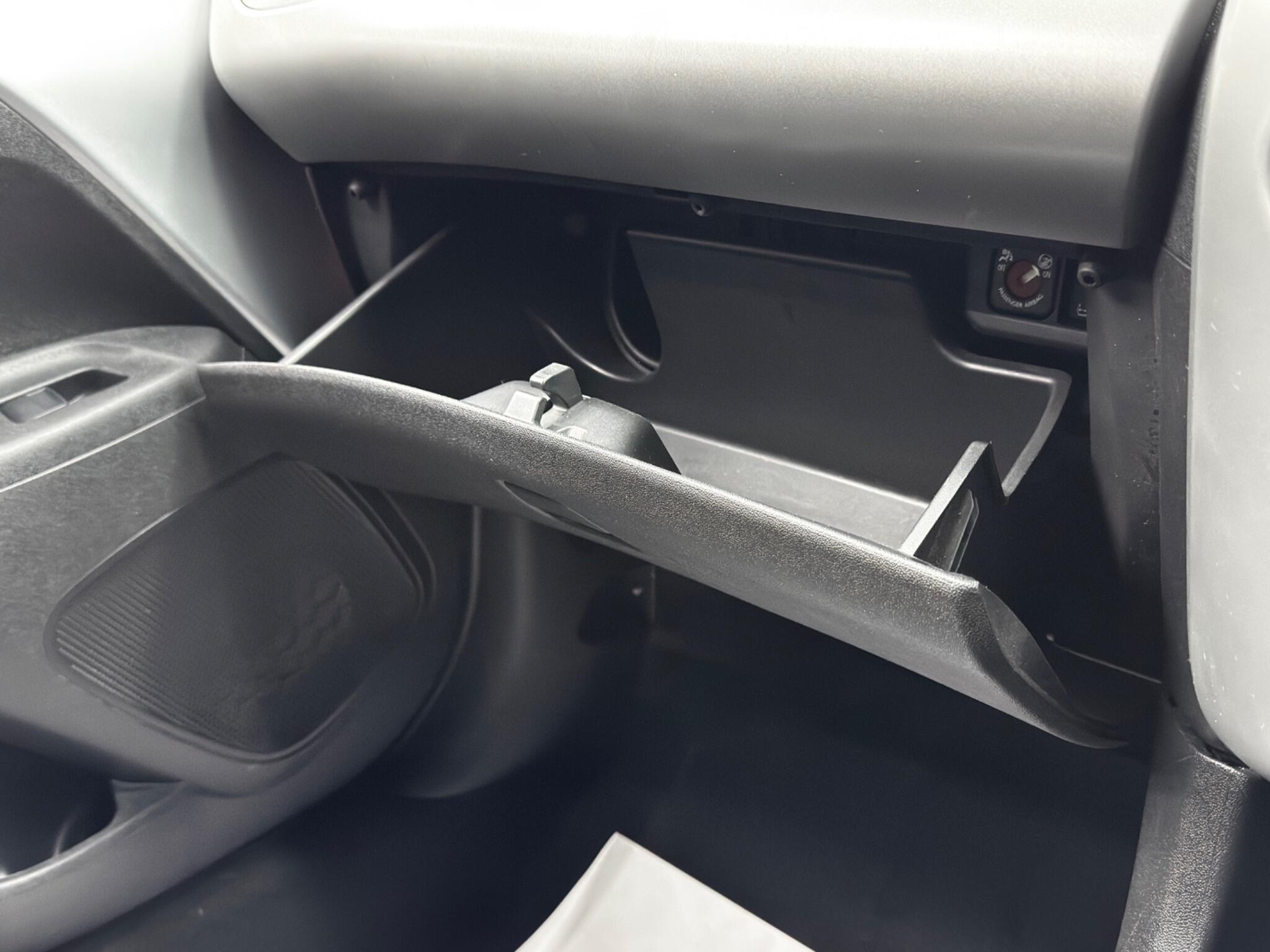 Citroen C1 1.0 VTi Feel Euro 5 3dr (Euro 5) 3dr Manual 2025