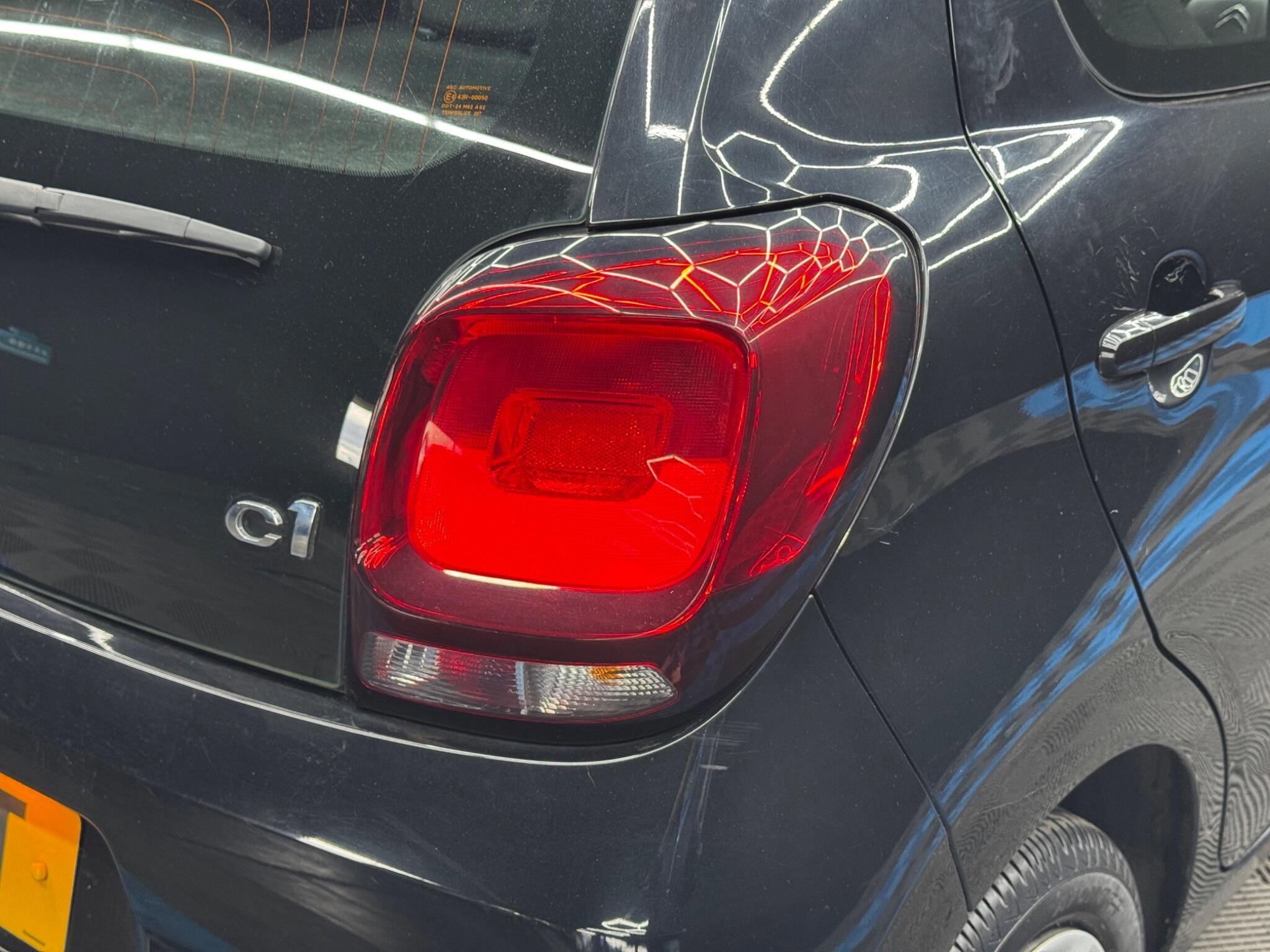 Citroen C1 1.0 VTi Feel Euro 5 5dr (Euro 5) 5dr Manual 2026