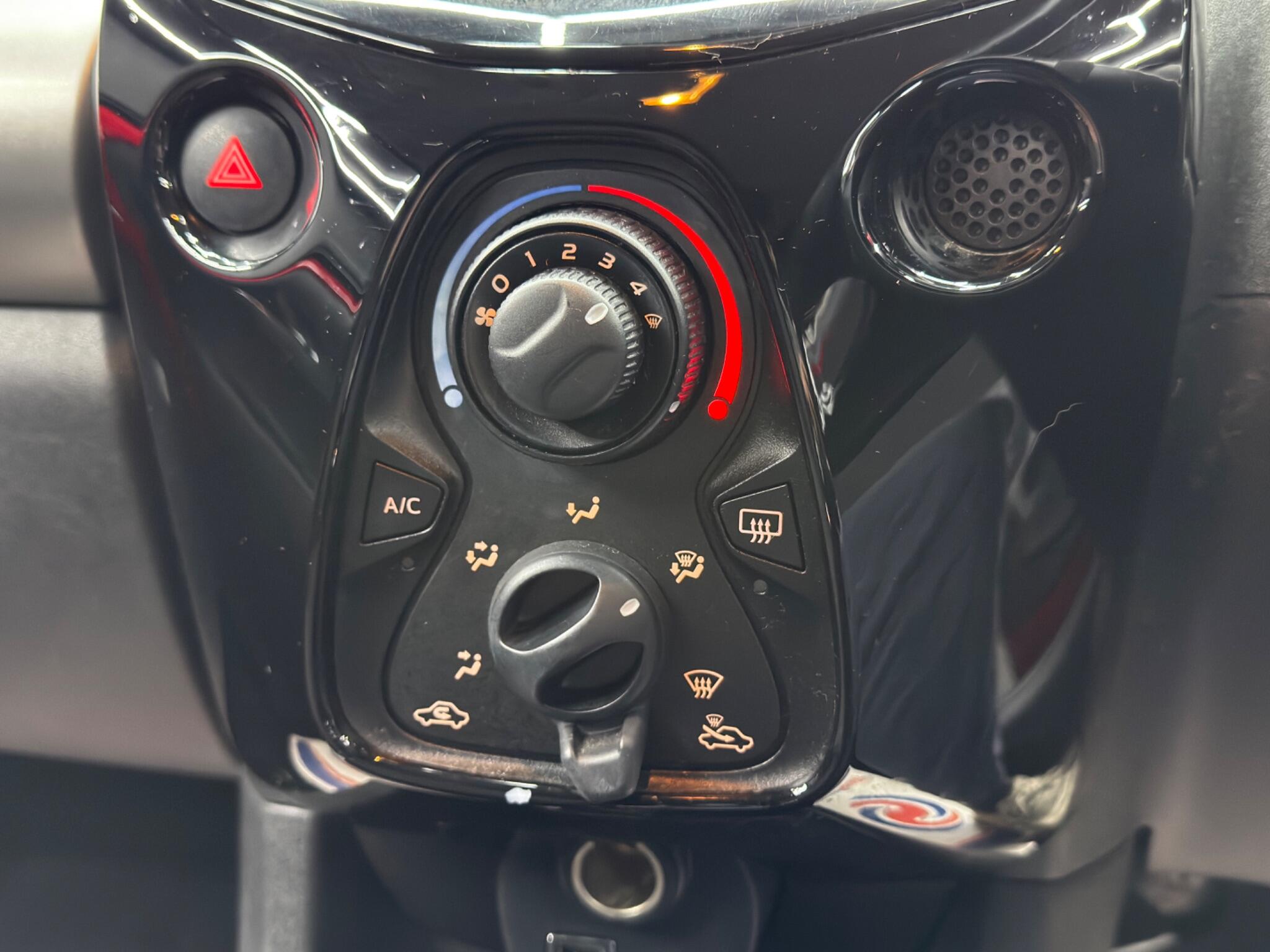 Citroen C1 1.0 VTi Flair Euro 6 (s/s) 5dr 5dr Manual 2026