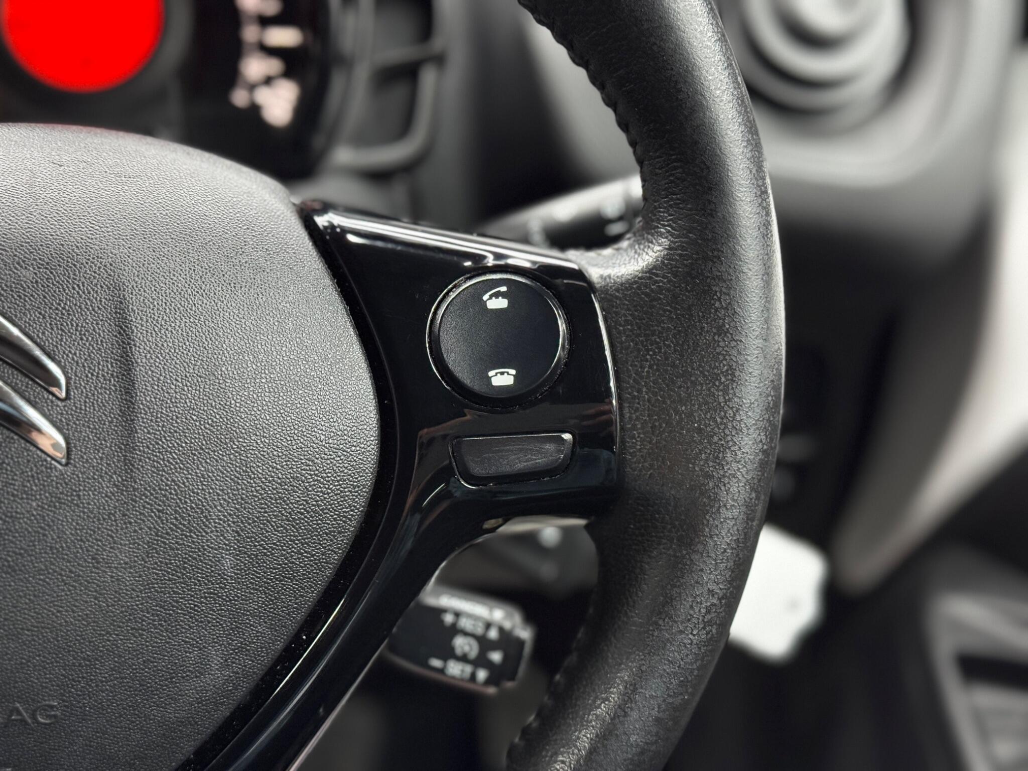 Citroen C1 1.0 VTi Shine Euro 6 (s/s) 5dr 5dr Manual 2026