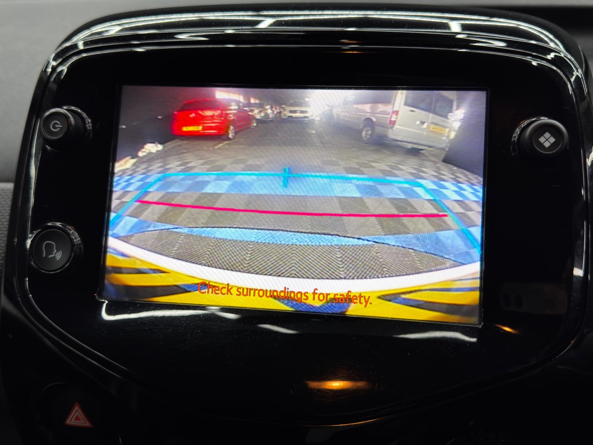 Citroen C1 1.0 VTi Shine Euro 6 (s/s) 5dr 5dr Manual 2026