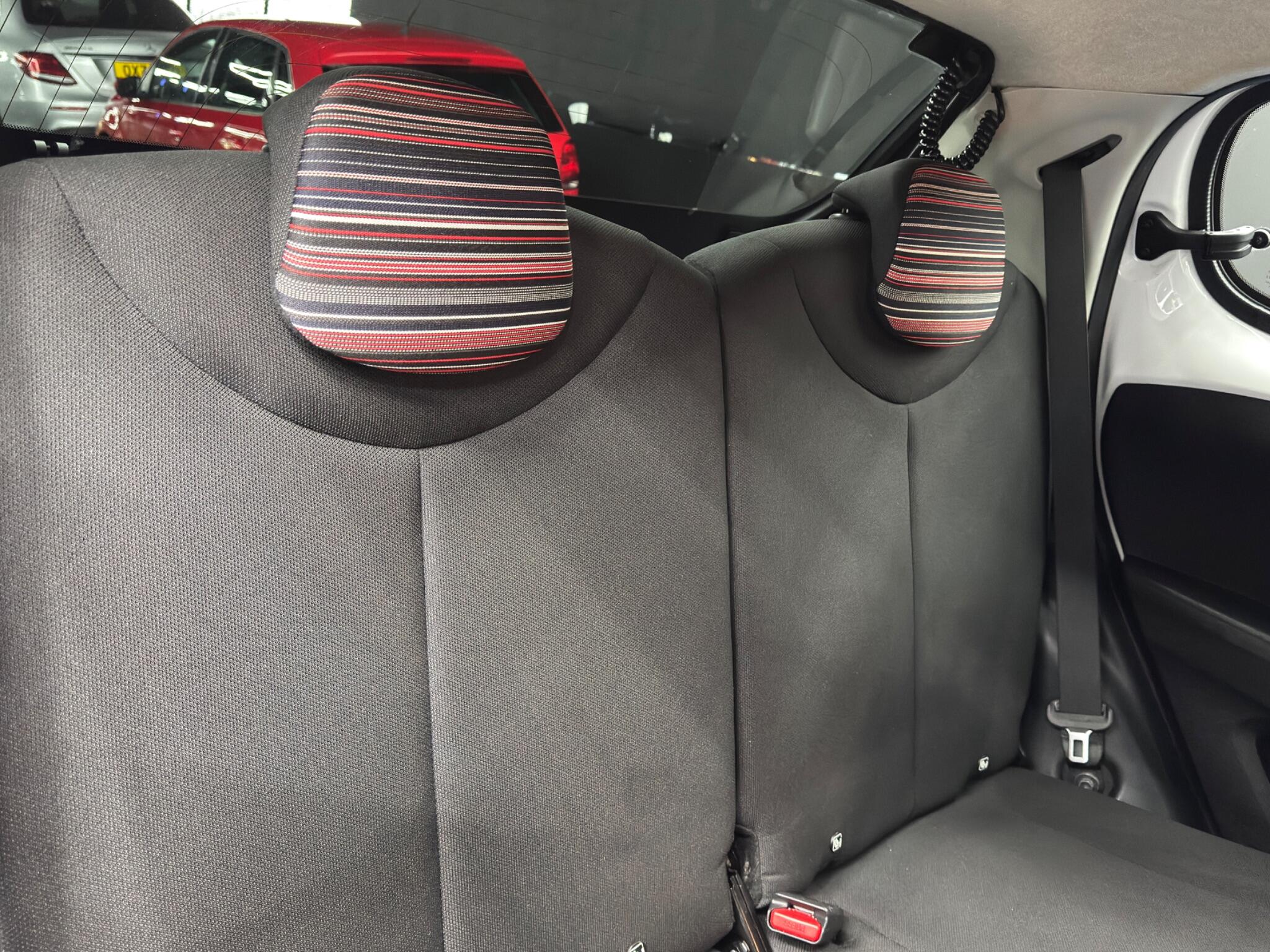 Citroen C1 1.0 VTi Shine Euro 6 (s/s) 5dr 5dr Manual 2026