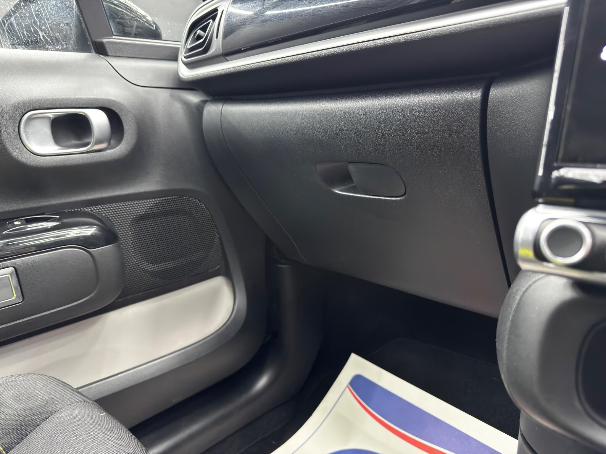 Citroen C3 1.2 PureTech Flair Euro 6 5dr 5dr Manual 2025