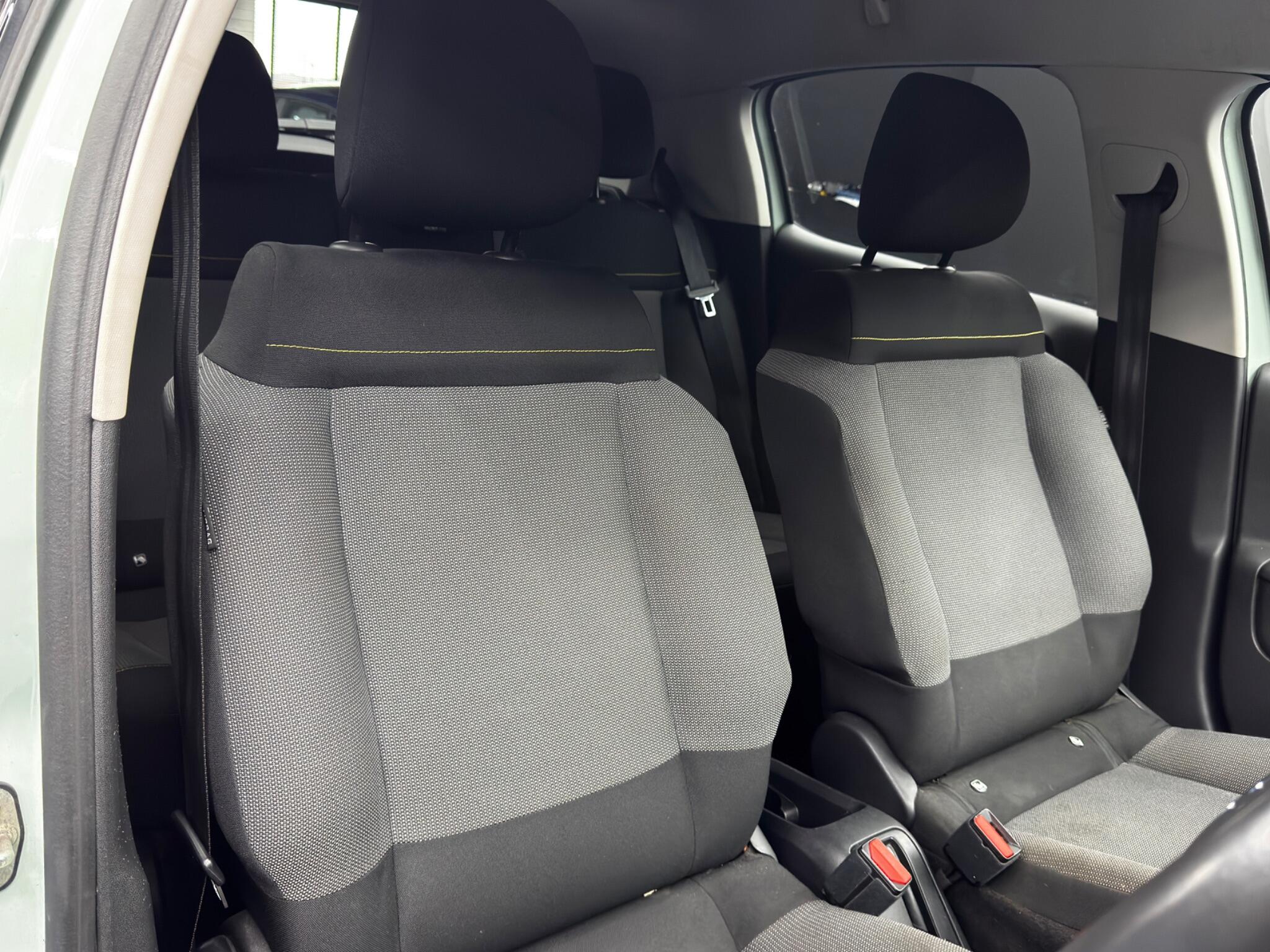 Citroen C3 1.2 PureTech Flair Euro 6 5dr 5dr Manual 2025