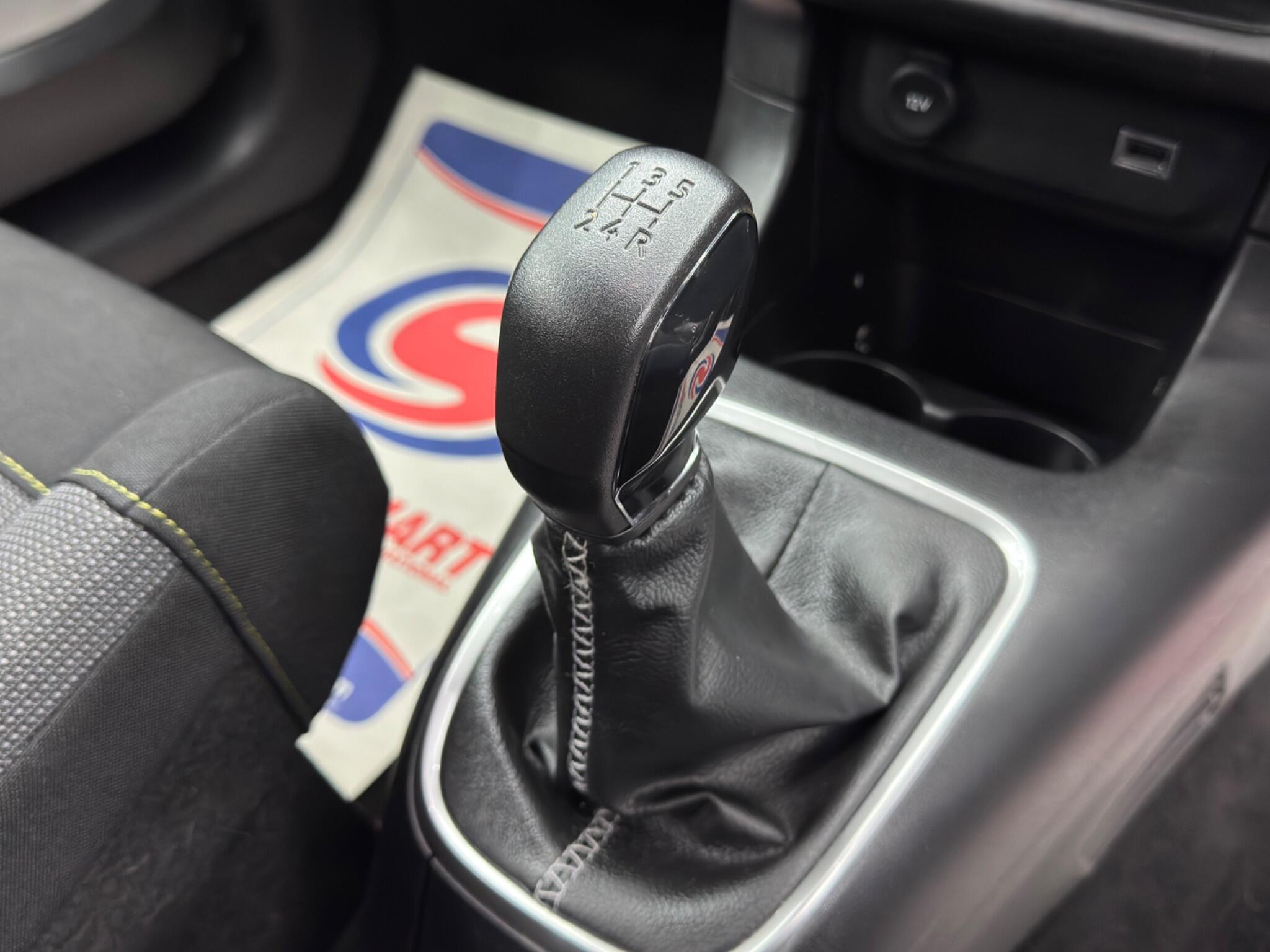 Citroen C3 1.2 PureTech Flair Euro 6 (s/s) 5dr 5dr Manual 2025