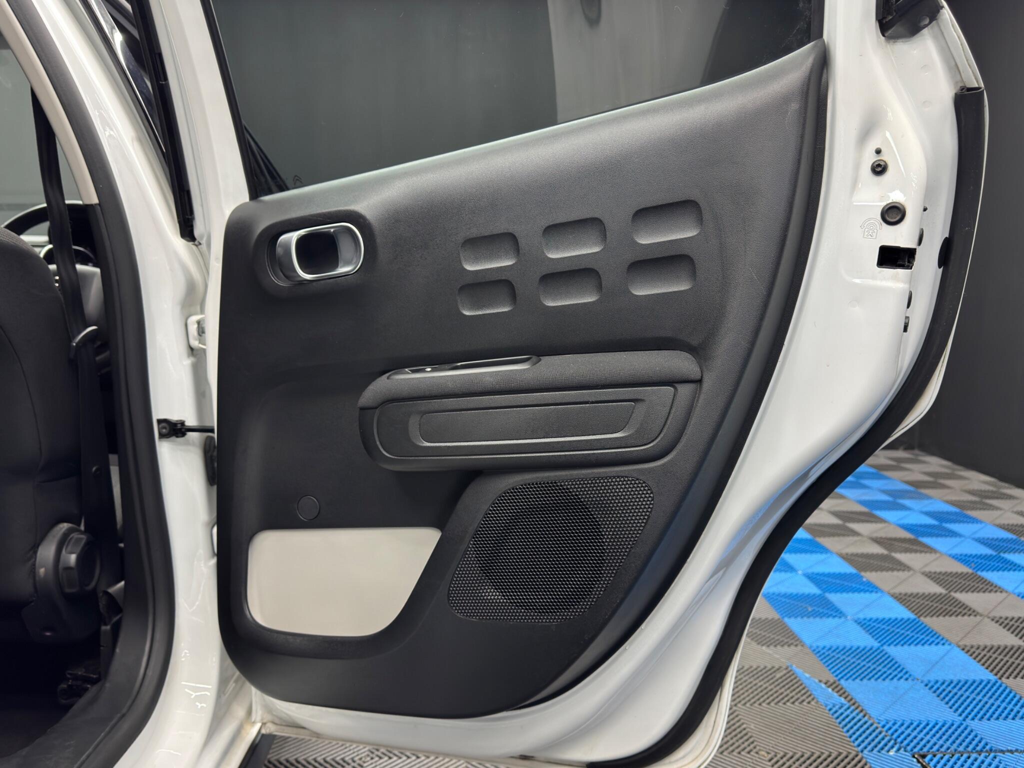 Citroen C3 1.2 PureTech Flair Euro 6 (s/s) 5dr 5dr Manual 2025