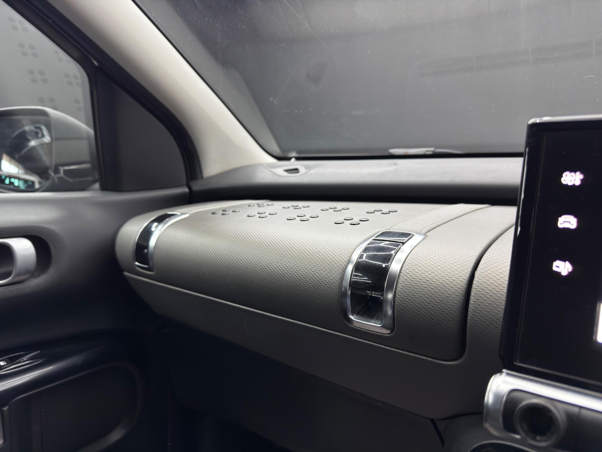 Used Citroen C4 Cactus 1.2 PureTech Feel Euro 6 5dr (Euro 6) 2017 5dr  Manual (MT17CTY) | Motor Gurus