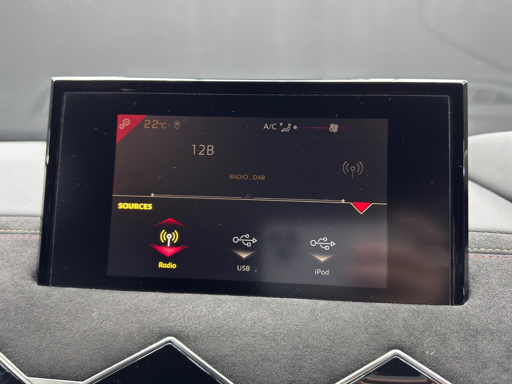 DS Automobiles Ds 3 crossback 1.2 PureTech Performance Line Crossback EAT8 Euro 6 (s/s) 5dr 5dr Automatic 2026