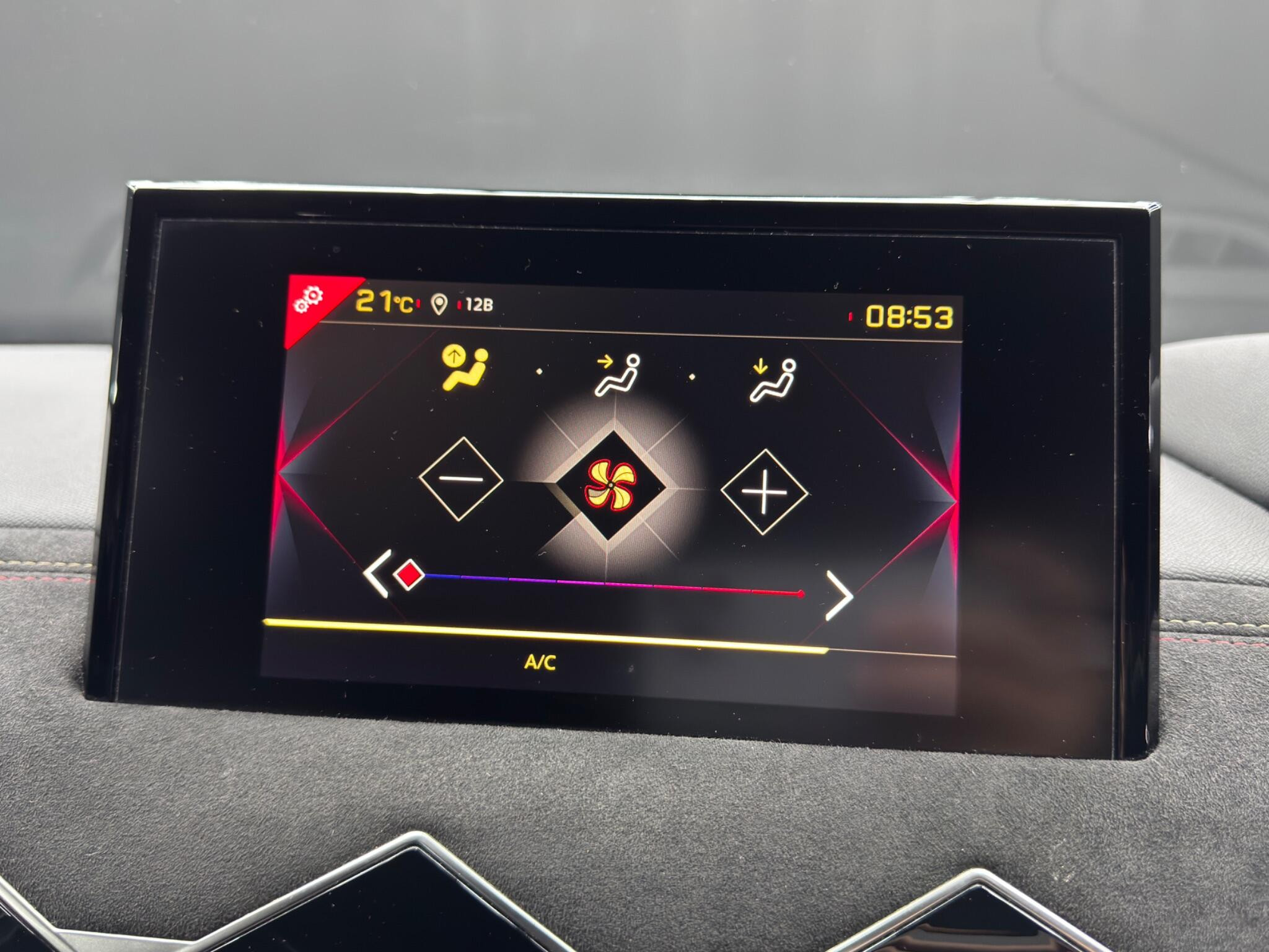DS Automobiles Ds 3 crossback 1.2 PureTech Performance Line Crossback EAT8 Euro 6 (s/s) 5dr 5dr Automatic 2026