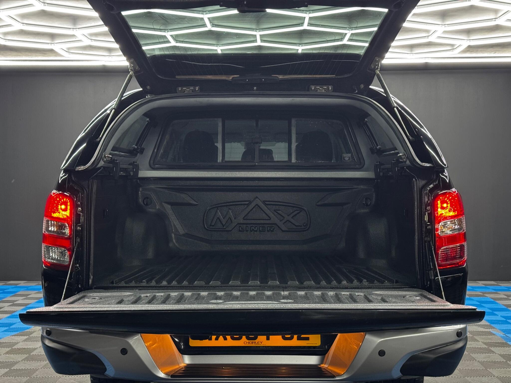 Fiat Fullback 2.4D Cross Auto 4WD Euro 6 4dr 4dr Automatic 2025