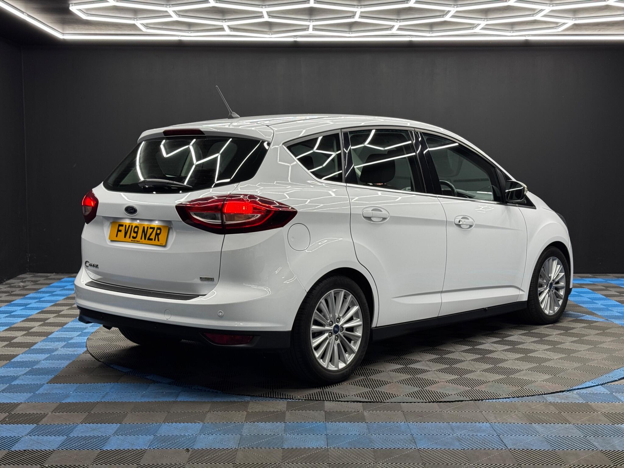 Ford C-Max 1.0T EcoBoost GPF Titanium Euro 6 (s/s) 5dr 5dr Manual 2026