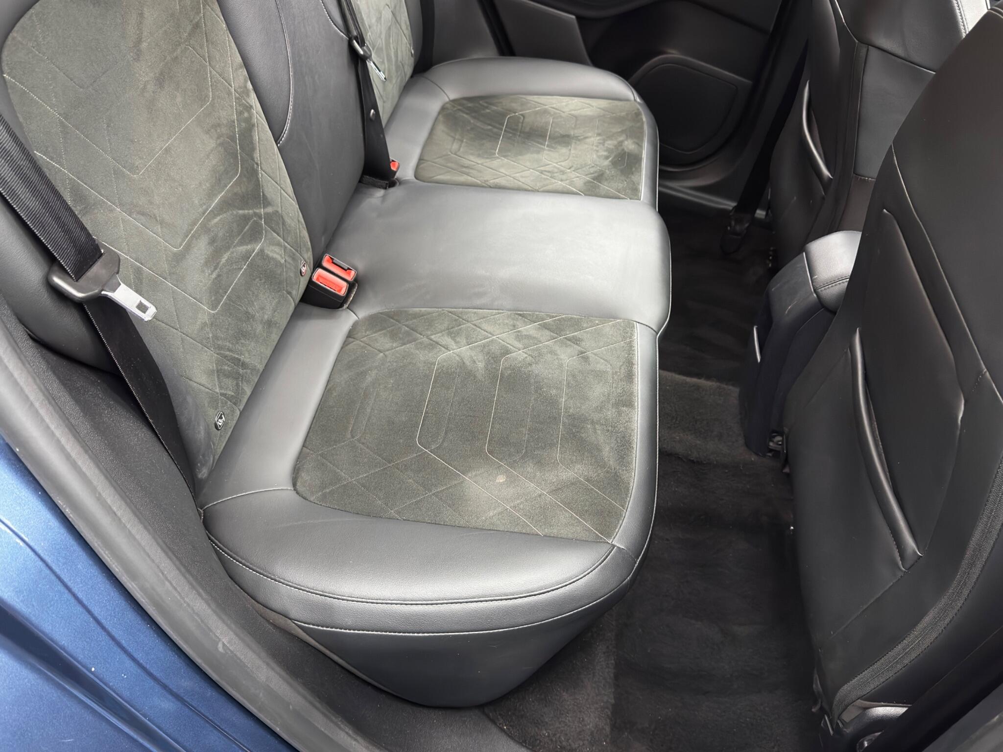 Ford Fiesta 1.0T EcoBoost MHEV Titanium Vignale DCT Euro 6 (s/s) 5dr 5dr Automatic 2026