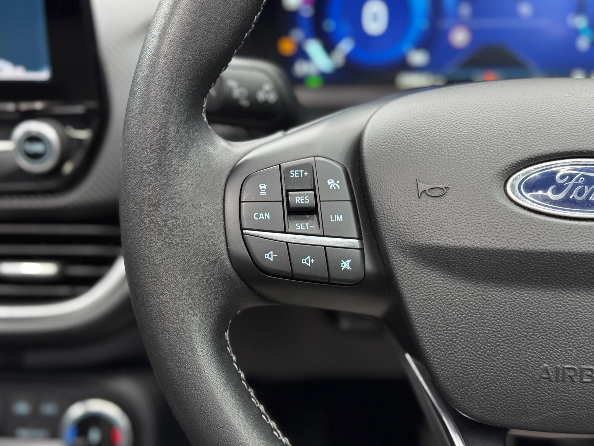 Ford Fiesta 1.0T EcoBoost MHEV Titanium Vignale DCT Euro 6 (s/s) 5dr 5dr Automatic 2026