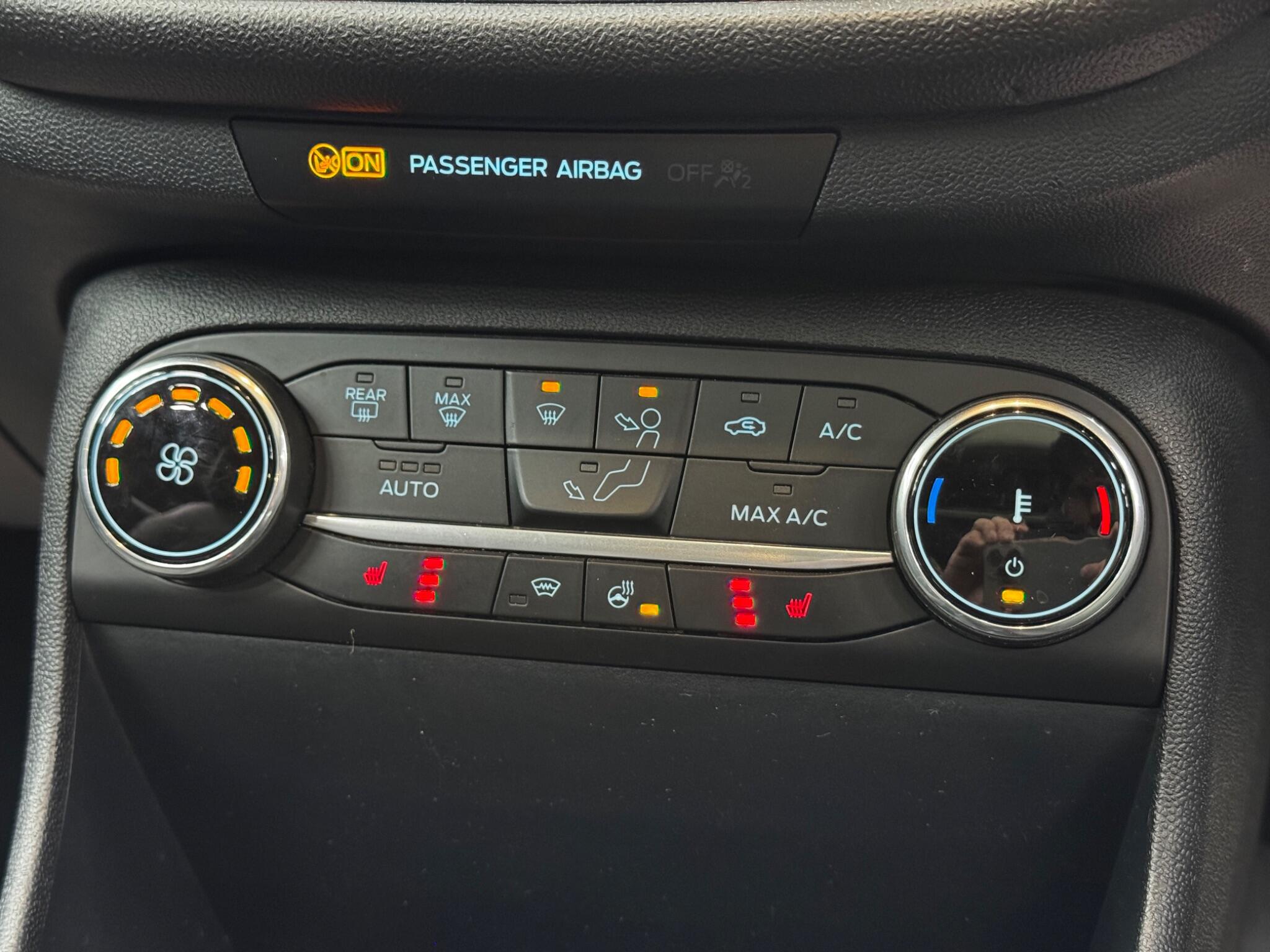 Ford Fiesta 1.0T EcoBoost MHEV Titanium Vignale DCT Euro 6 (s/s) 5dr 5dr Automatic 2026