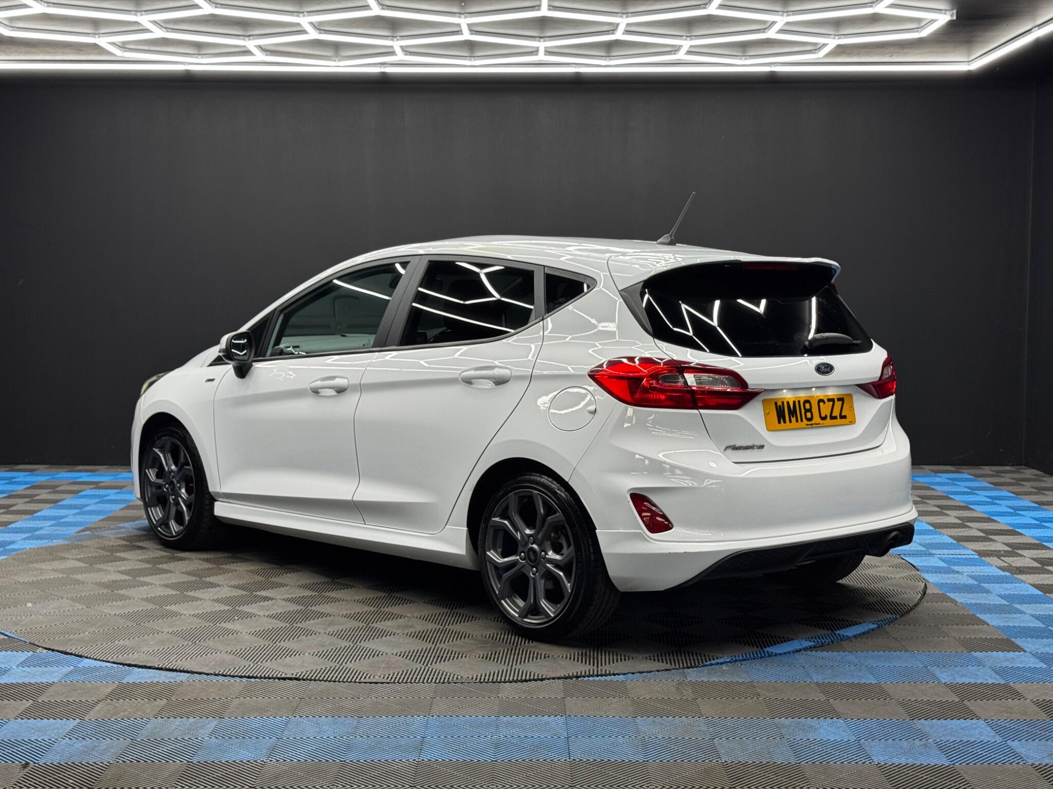 Ford Fiesta 1.0T EcoBoost ST-Line Euro 6 (s/s) 5dr 5dr Manual 2026