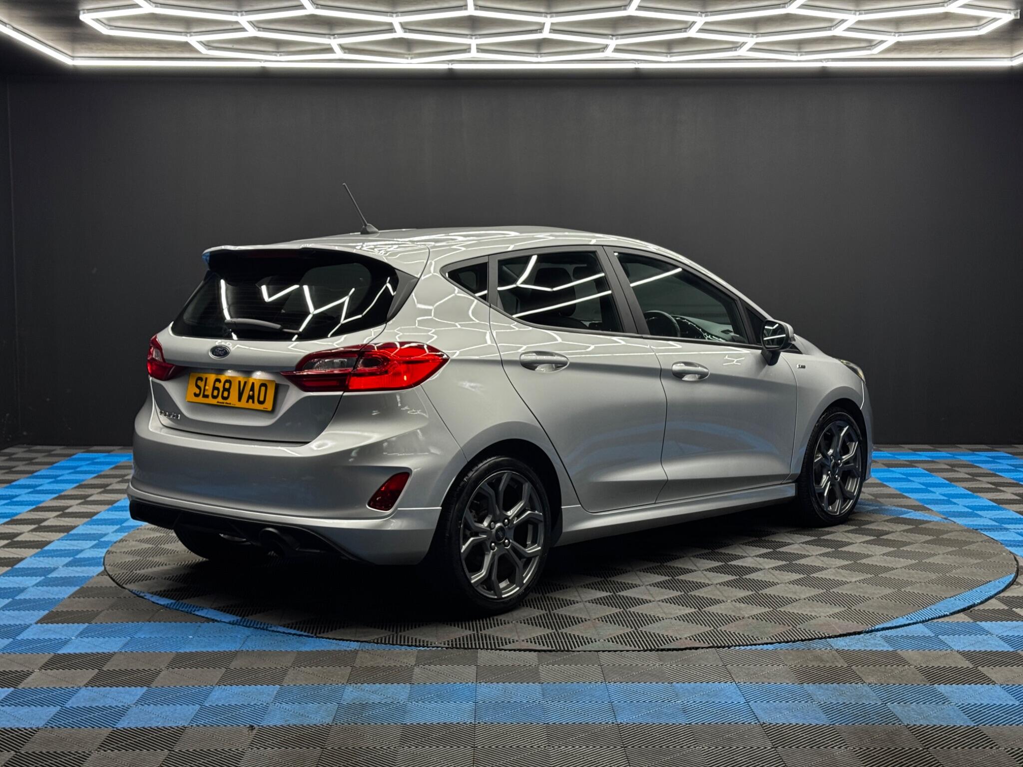 Ford Fiesta 1.0T EcoBoost ST-Line Euro 6 (s/s) 5dr 5dr Manual 2025