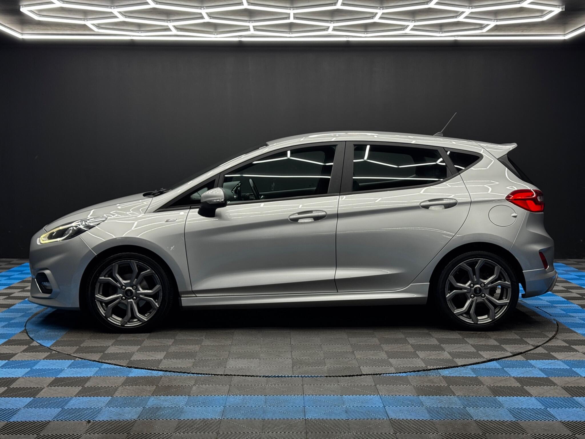 Ford Fiesta 1.0T EcoBoost ST-Line Euro 6 (s/s) 5dr 5dr Manual 2025