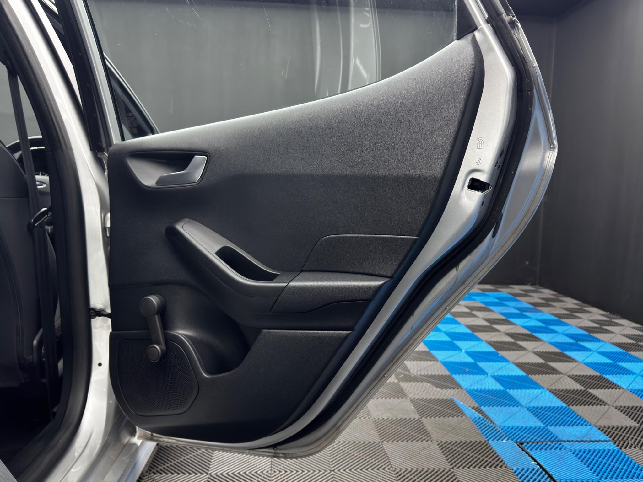 Ford Fiesta 1.0T EcoBoost ST-Line Euro 6 (s/s) 5dr 5dr Manual 2025