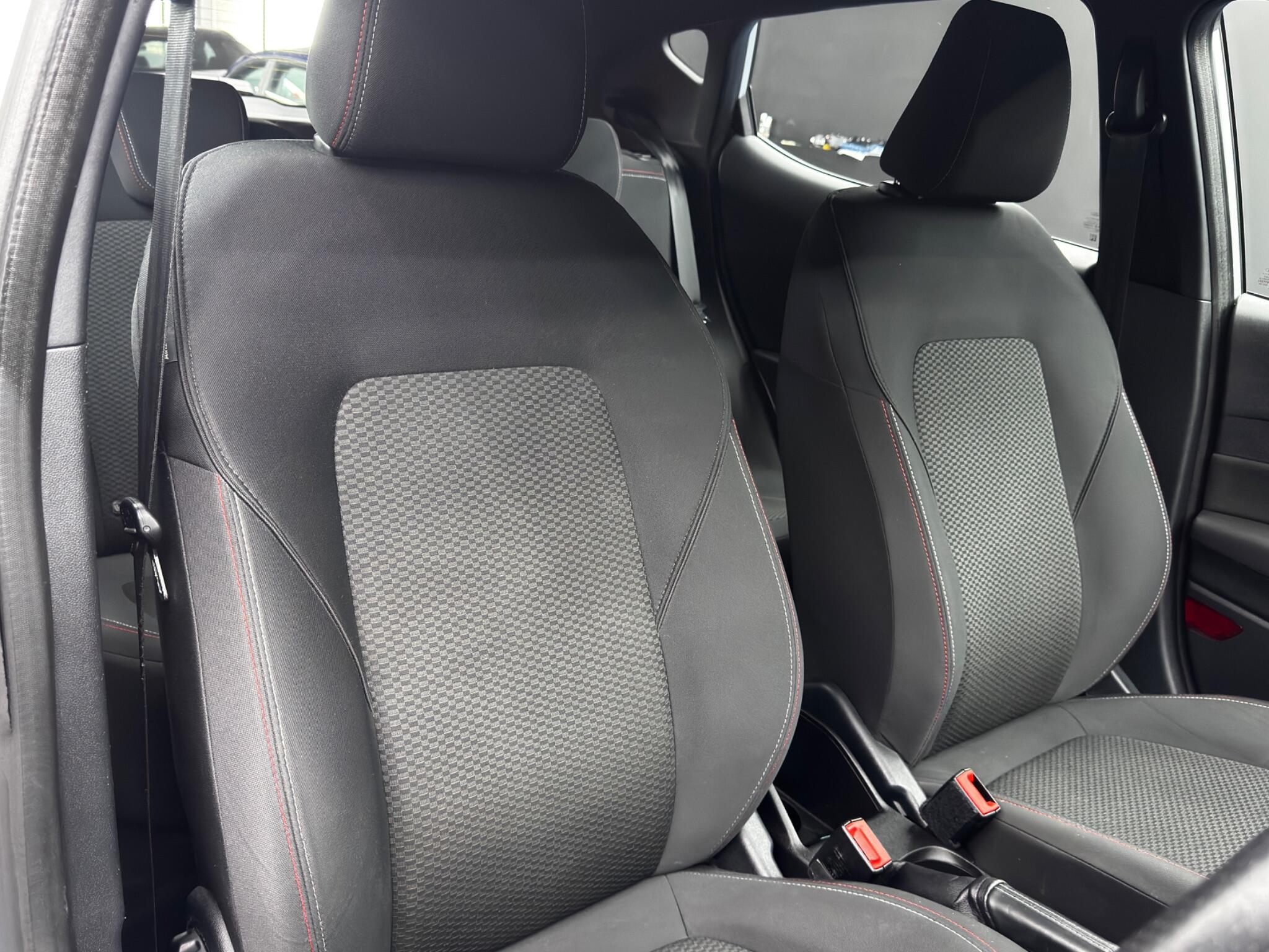 Ford Fiesta 1.0T EcoBoost ST-Line Euro 6 (s/s) 5dr 5dr Manual 2025