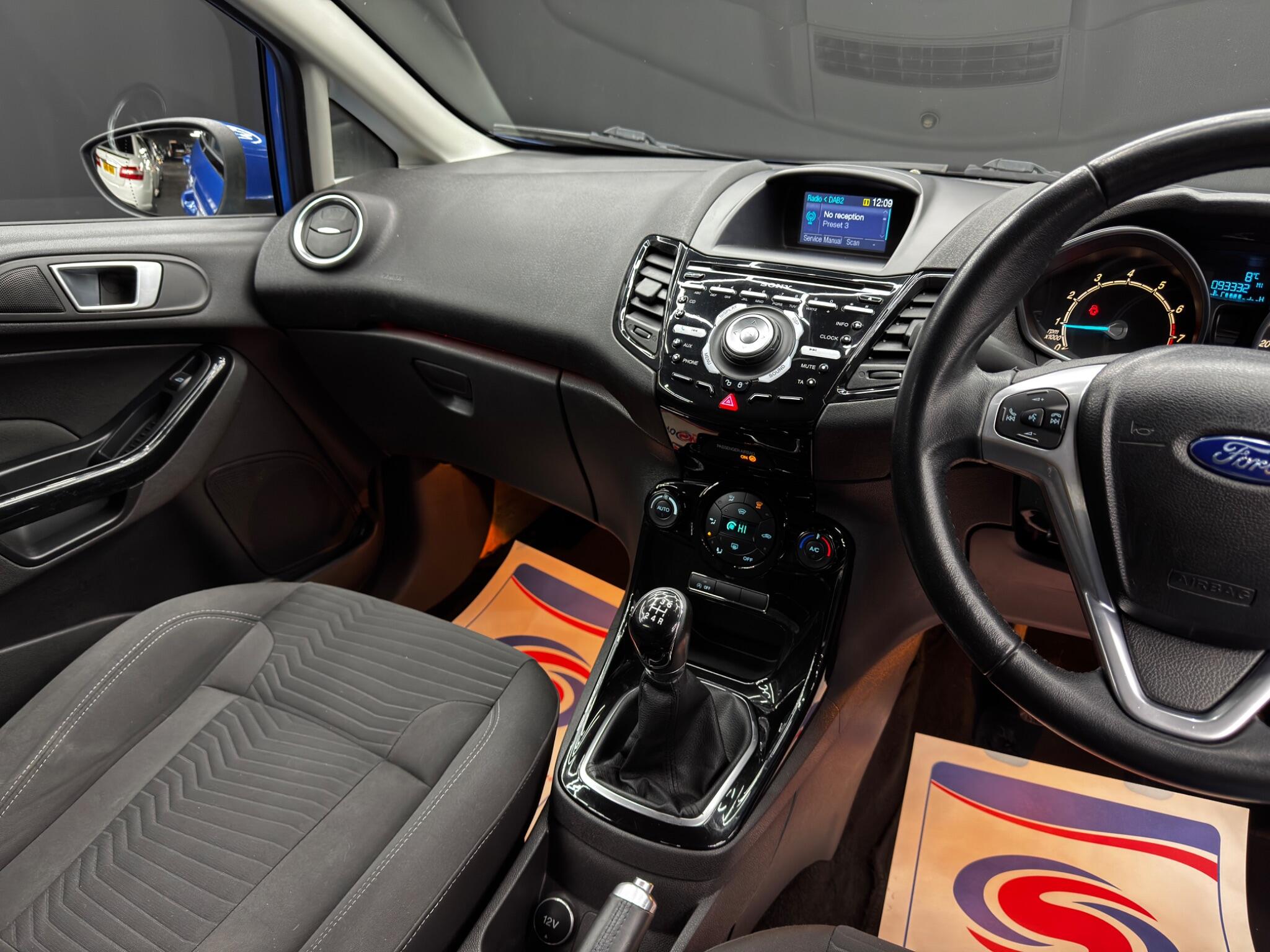 Ford Fiesta 1.0T EcoBoost Titanium Euro 5 (s/s) 5dr 5dr Manual 2025