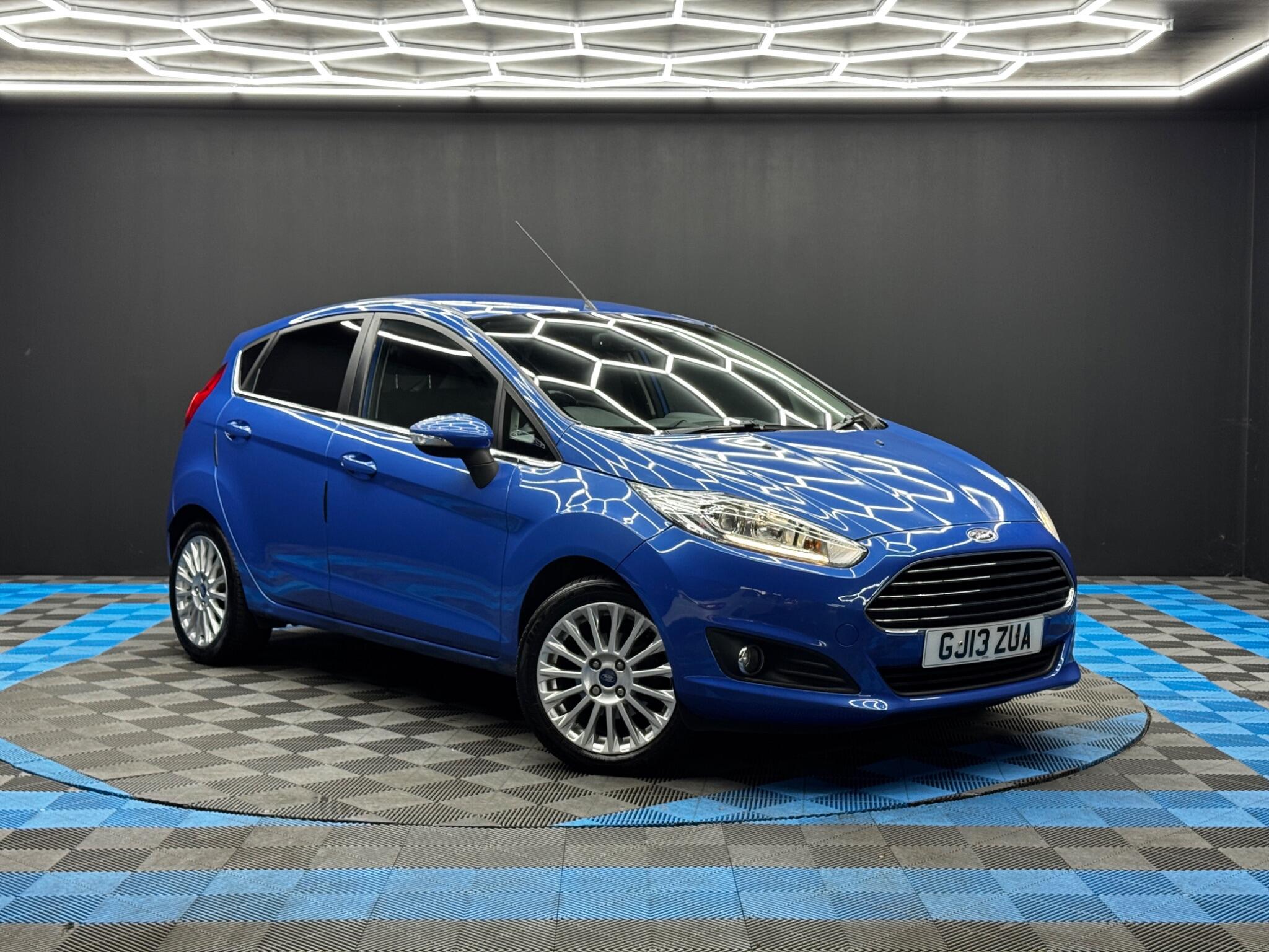 Ford Fiesta 1.0T EcoBoost Titanium Euro 5 (s/s) 5dr 5dr Manual 2025