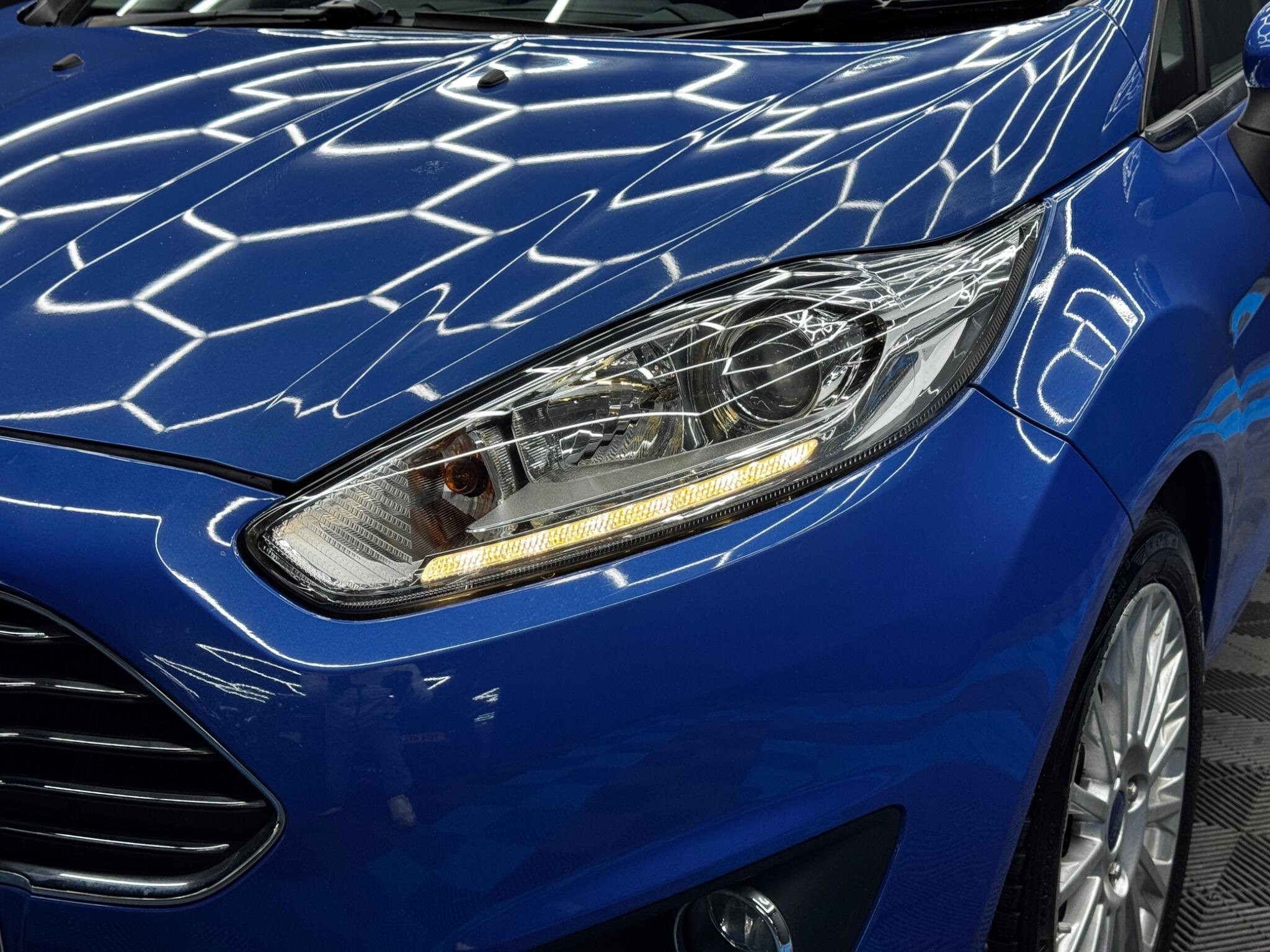 Ford Fiesta 1.0T EcoBoost Titanium Euro 5 (s/s) 5dr 5dr Manual 2025