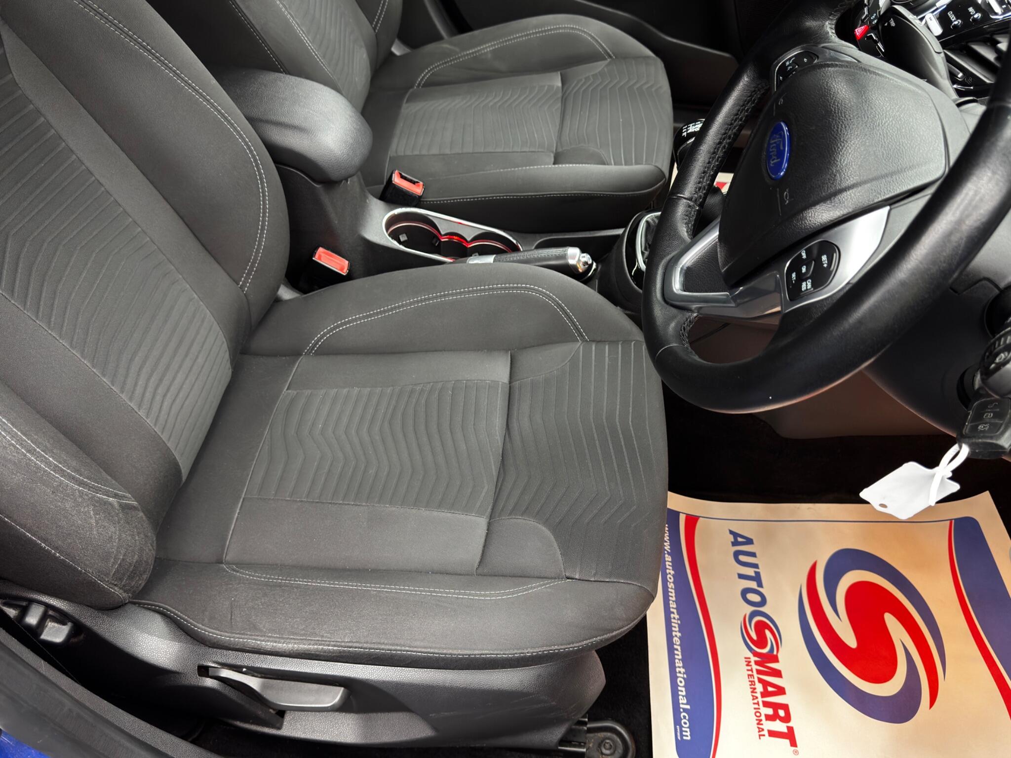 Ford Fiesta 1.0T EcoBoost Titanium Euro 5 (s/s) 5dr 5dr Manual 2025