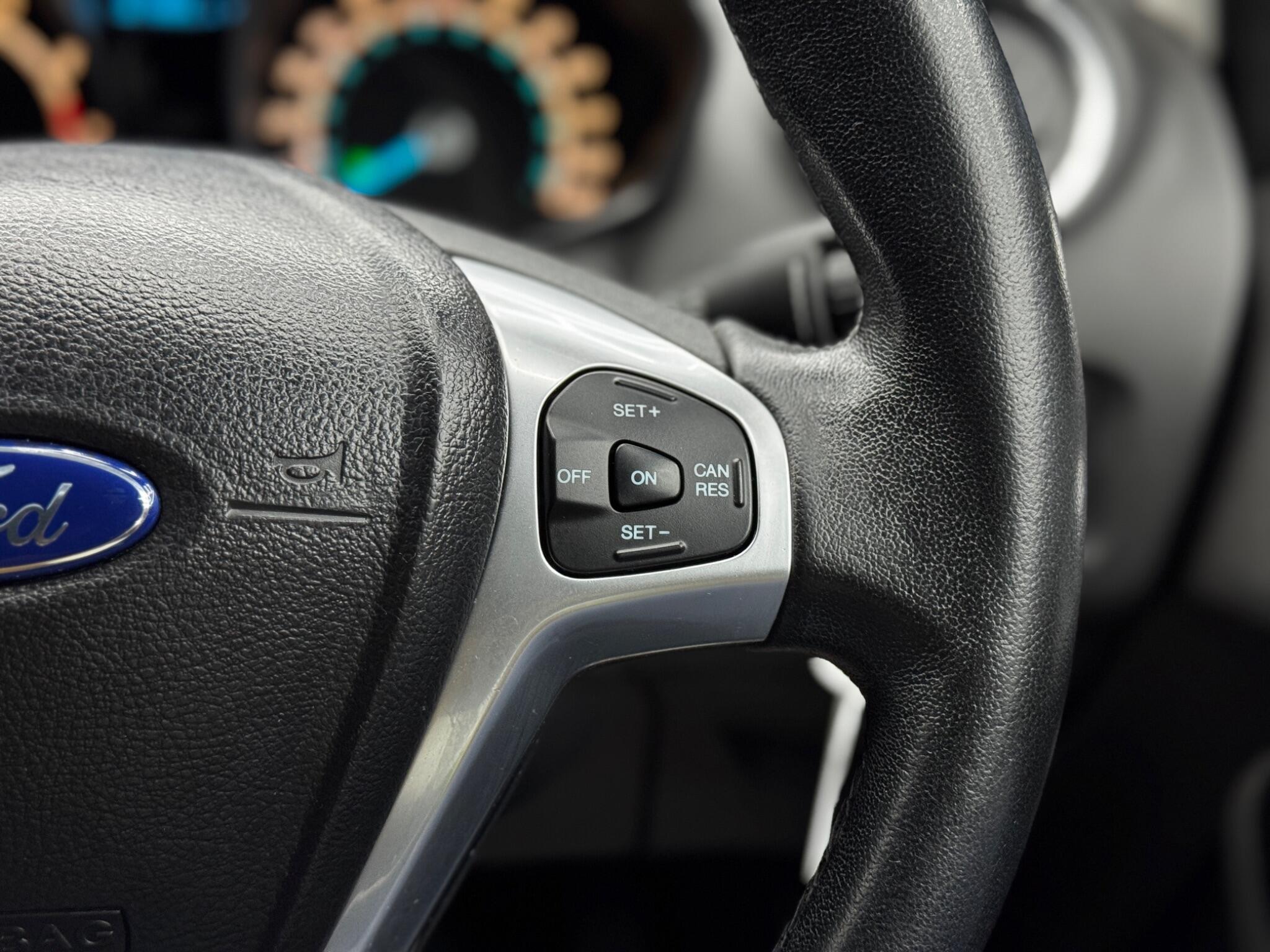 Ford Fiesta 1.0T EcoBoost Titanium Euro 5 (s/s) 5dr 5dr Manual 2025