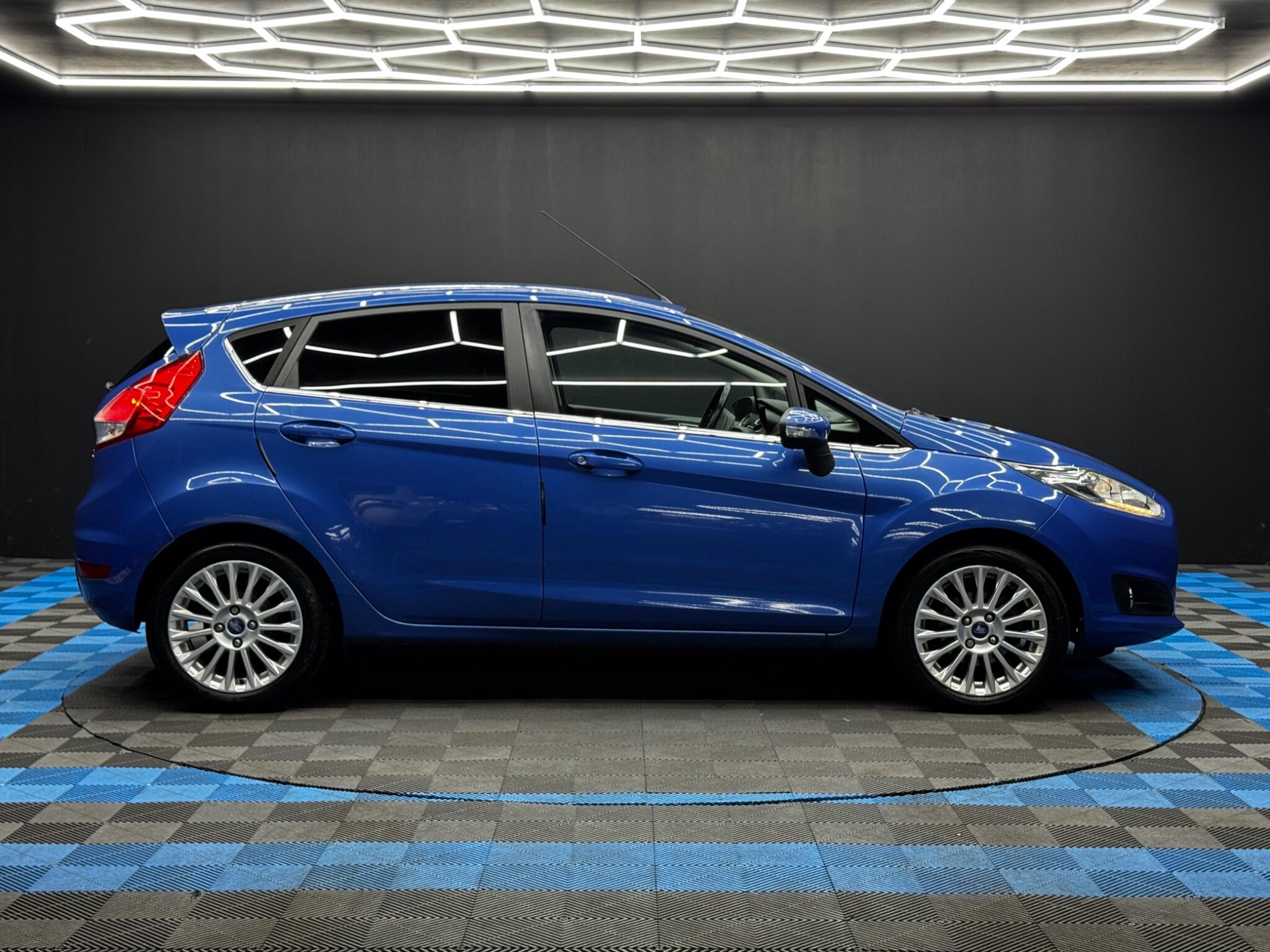 Ford Fiesta 1.0T EcoBoost Titanium Euro 5 (s/s) 5dr 5dr Manual 2025