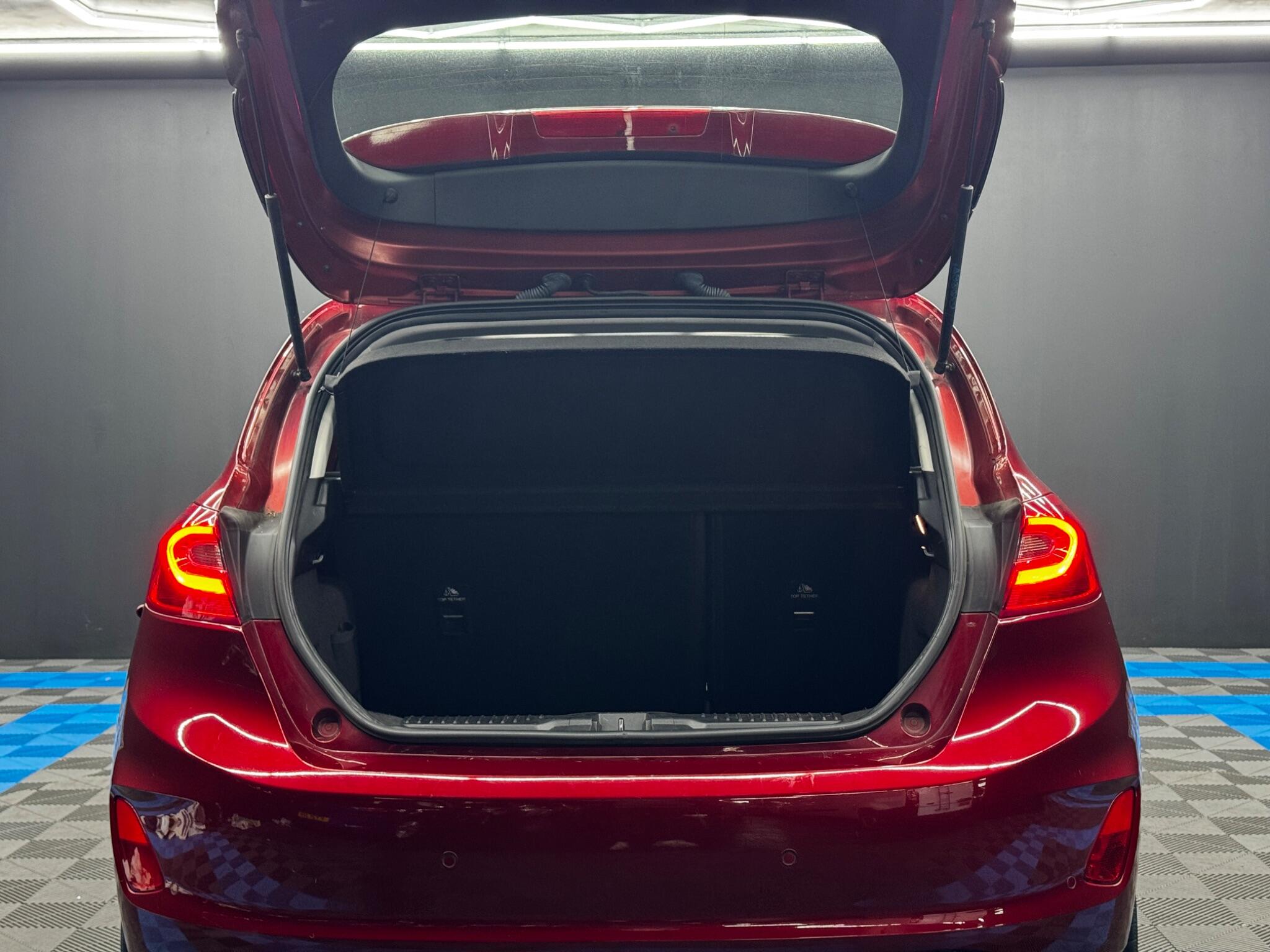 Ford Fiesta 1.0T EcoBoost Vignale Euro 6 (s/s) 5dr 5dr Manual 2025