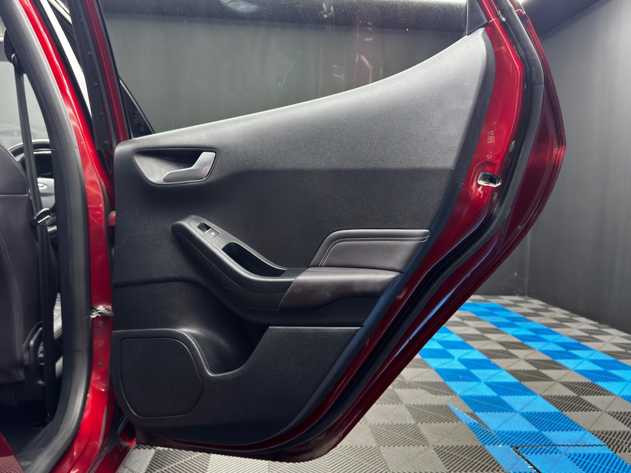 Ford Fiesta 1.0T EcoBoost Vignale Euro 6 (s/s) 5dr 5dr Manual 2025