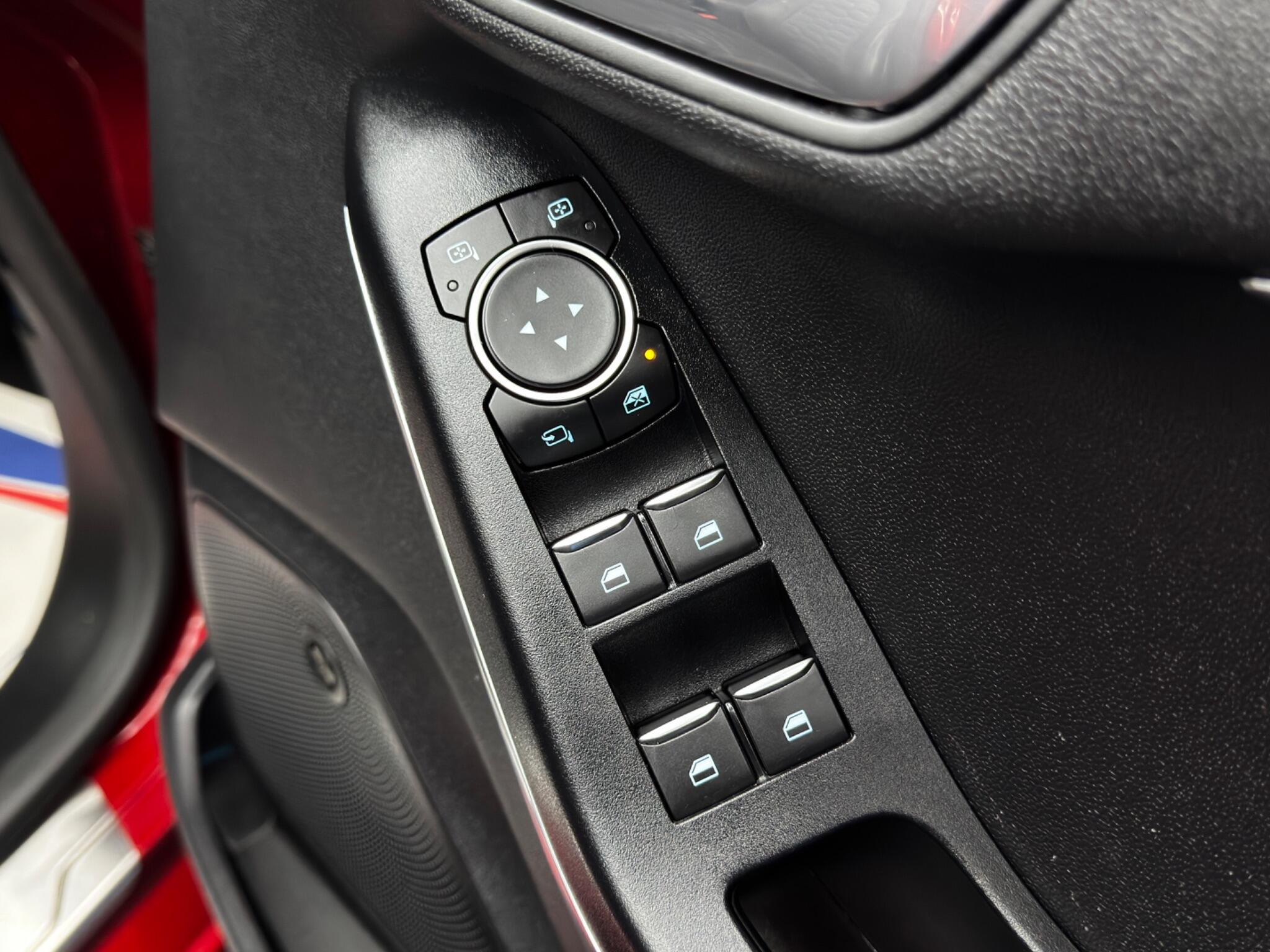 Ford Fiesta 1.0T EcoBoost Vignale Euro 6 (s/s) 5dr 5dr Manual 2025