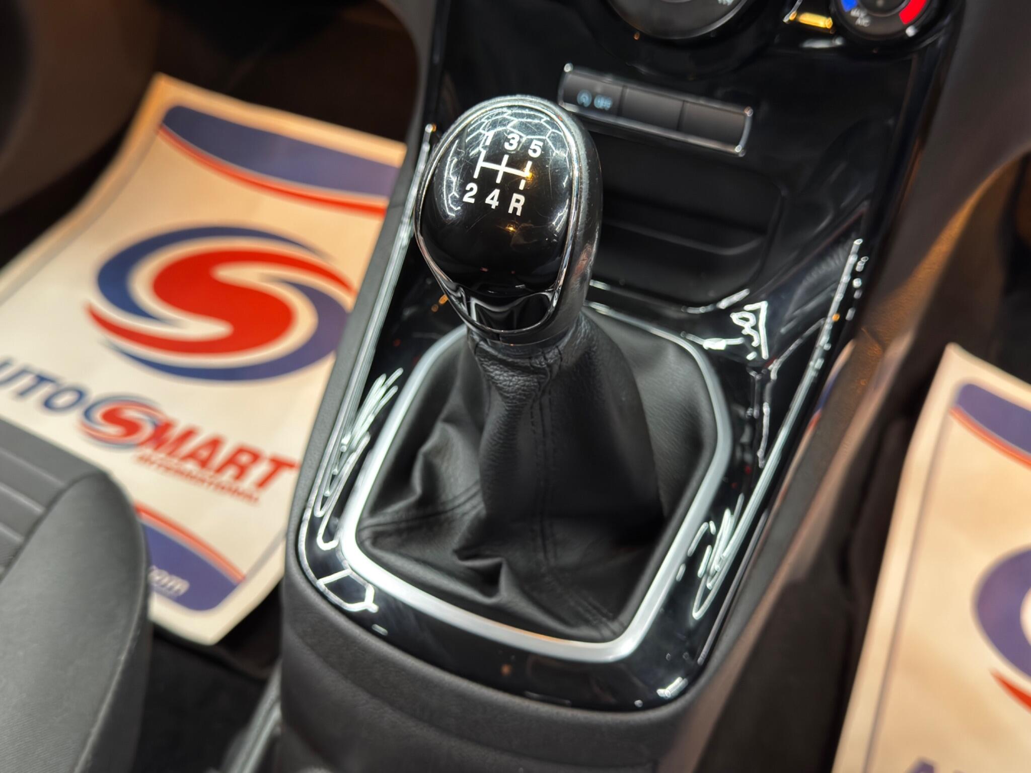 Ford Fiesta 1.0T EcoBoost Zetec Euro 5 (s/s) 3dr 3dr Manual 2026