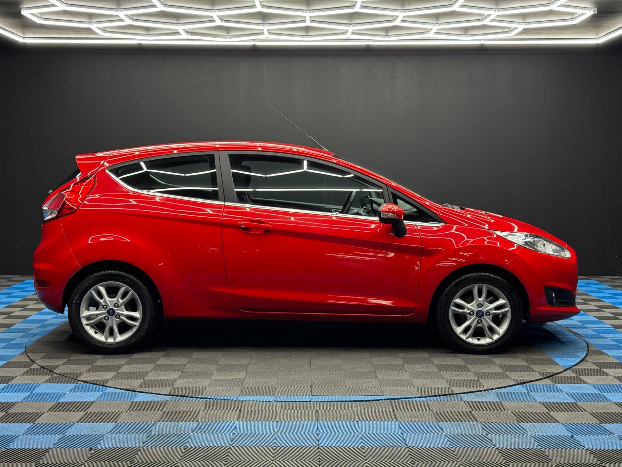 Ford Fiesta 1.0T EcoBoost Zetec Euro 5 (s/s) 3dr 3dr Manual 2026