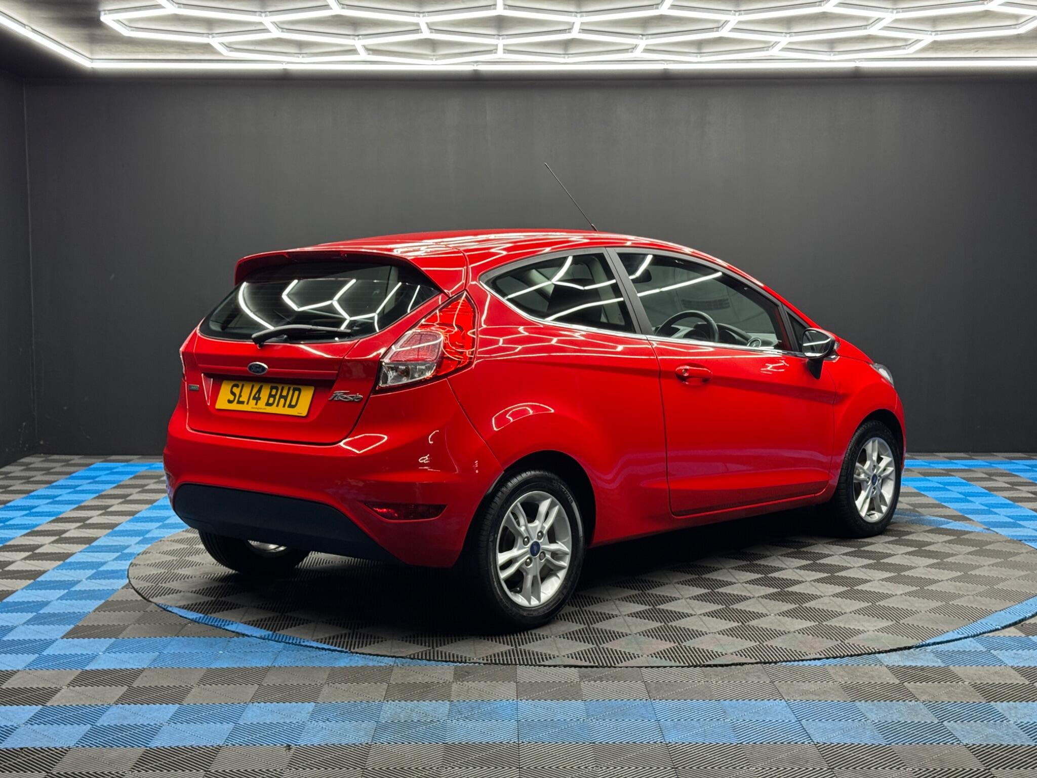 Ford Fiesta 1.0T EcoBoost Zetec Euro 5 (s/s) 3dr 3dr Manual 2026