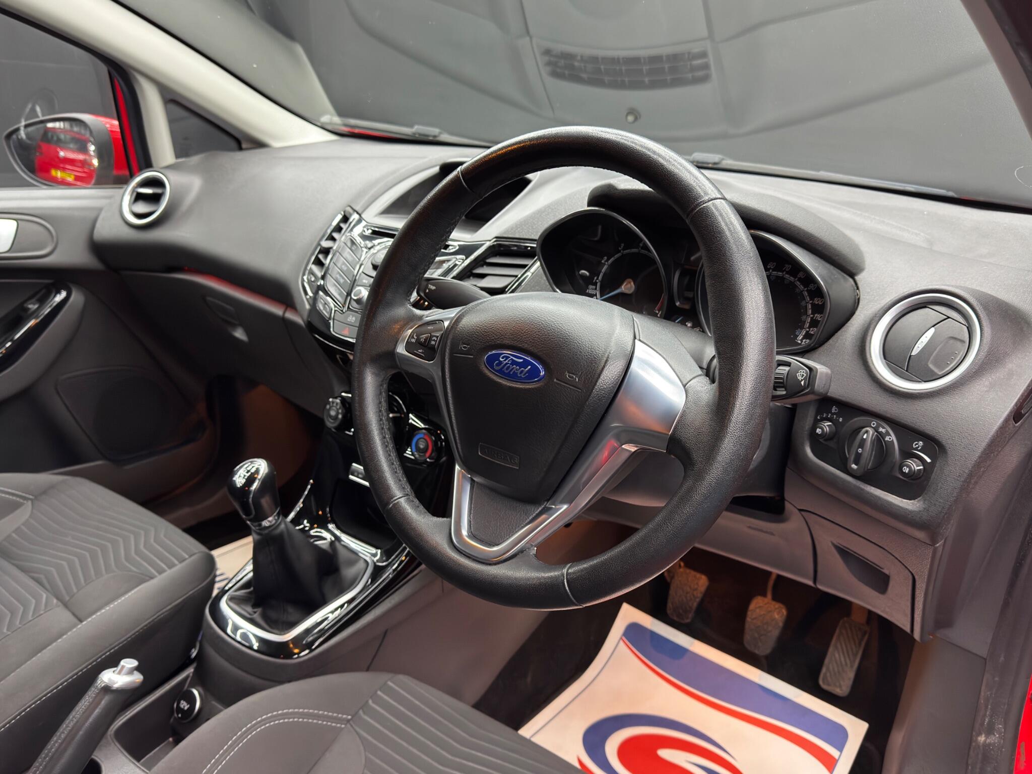 Ford Fiesta 1.0T EcoBoost Zetec Euro 5 (s/s) 3dr 3dr Manual 2026