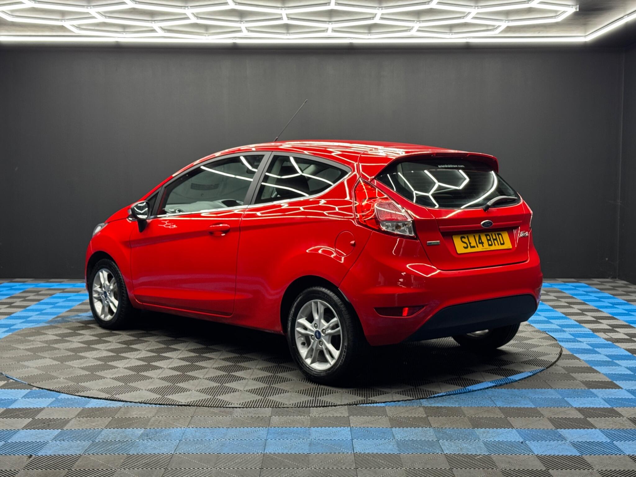 Ford Fiesta 1.0T EcoBoost Zetec Euro 5 (s/s) 3dr 3dr Manual 2026