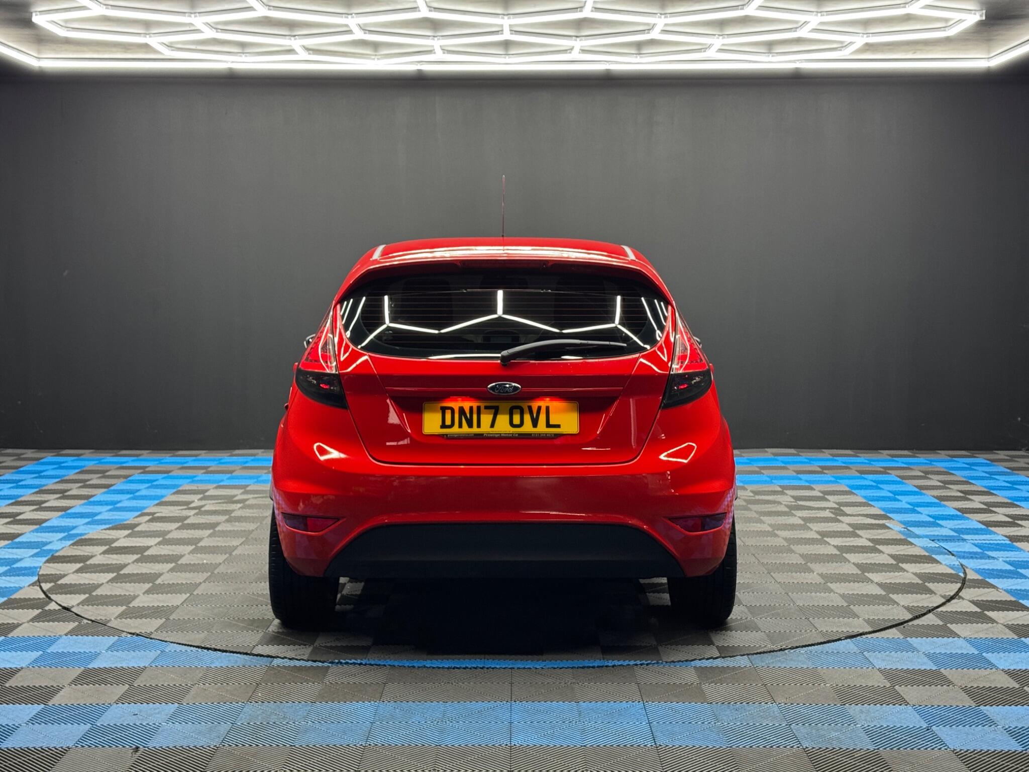 Ford Fiesta 1.0T EcoBoost Zetec Euro 6 (s/s) 5dr 5dr Manual 2026