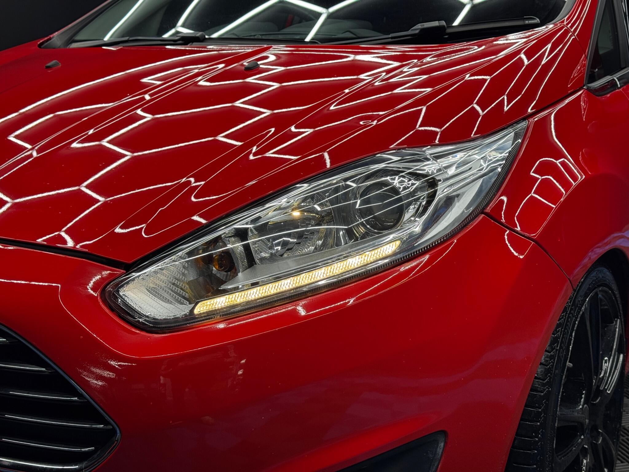 Ford Fiesta 1.0T EcoBoost Zetec Euro 6 (s/s) 5dr 5dr Manual 2026