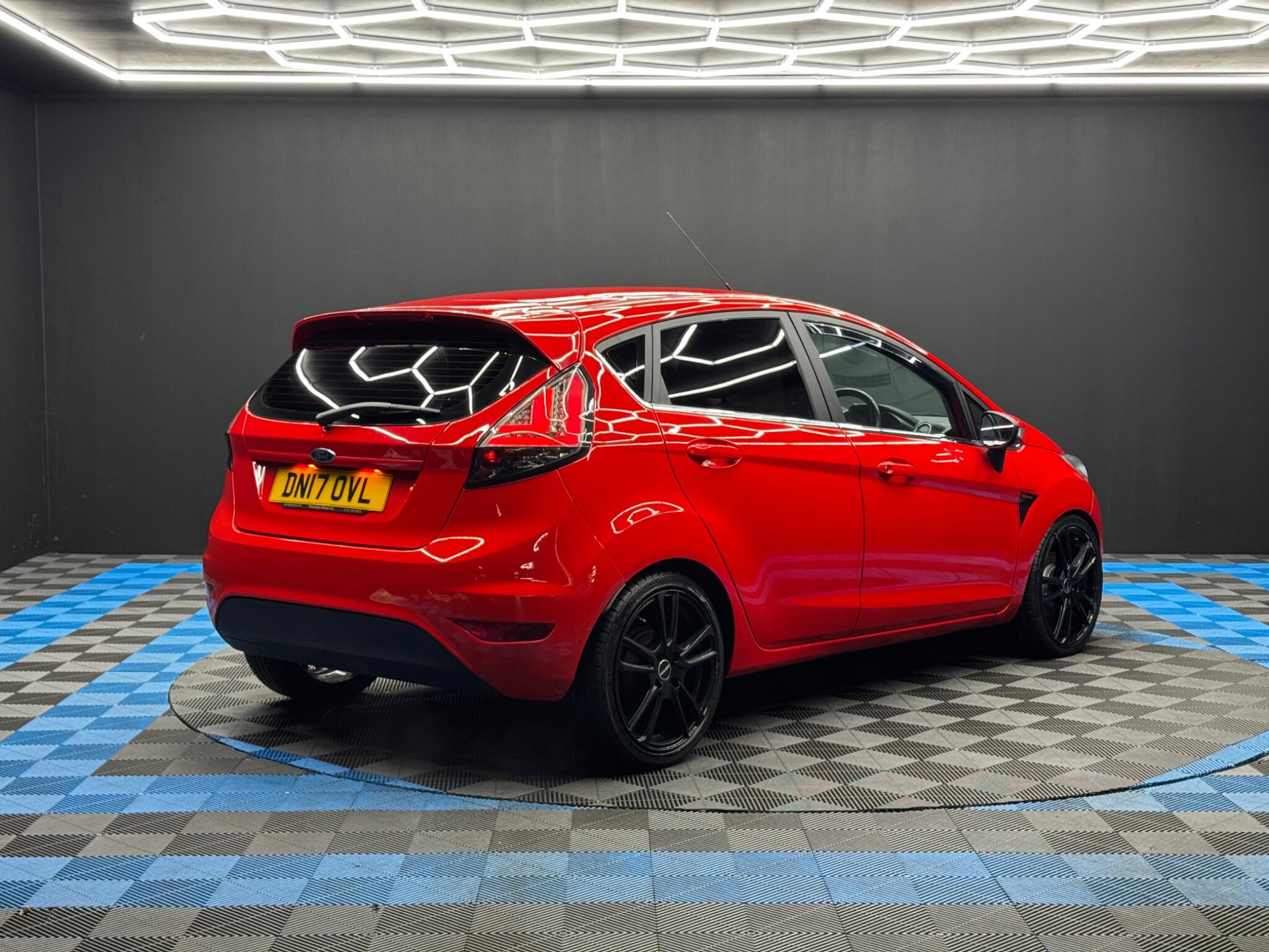 Ford Fiesta 1.0T EcoBoost Zetec Euro 6 (s/s) 5dr 5dr Manual 2026
