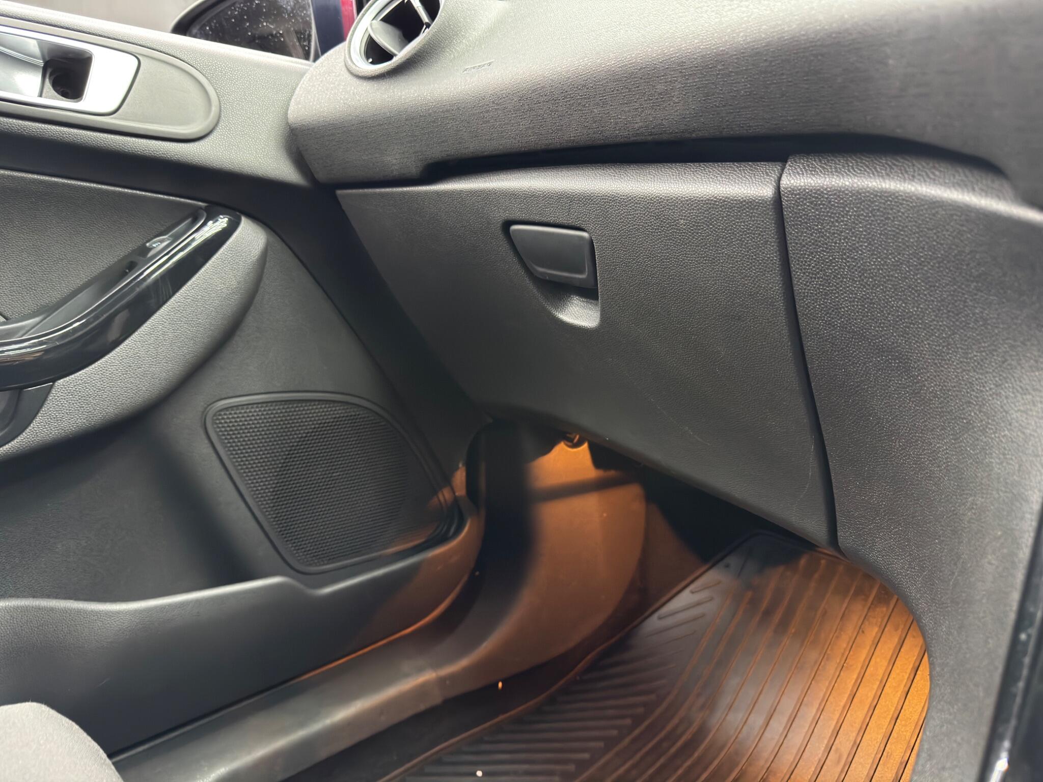 Ford Fiesta 1.0T EcoBoost Zetec S Euro 6 (s/s) 3dr 3dr Manual 2026